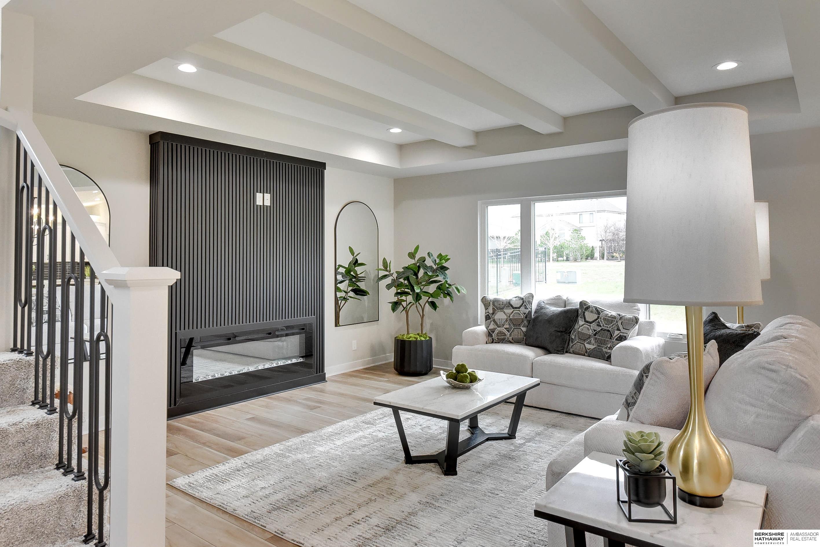 Omaha, Nebraska 68136, United States, 5 Bedrooms Bedrooms, ,4 BathroomsBathrooms,Residential,Active,23366