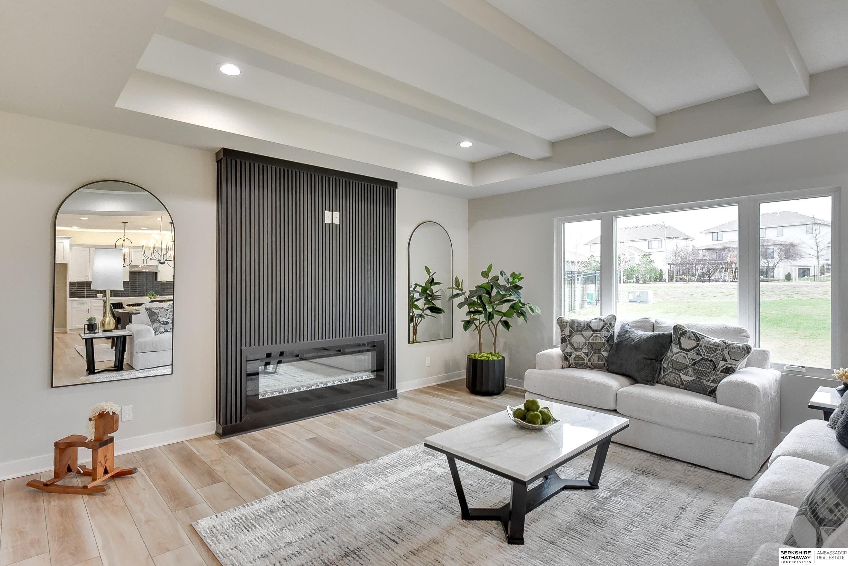 Omaha, Nebraska 68136, United States, 5 Bedrooms Bedrooms, ,4 BathroomsBathrooms,Residential,Active,23366