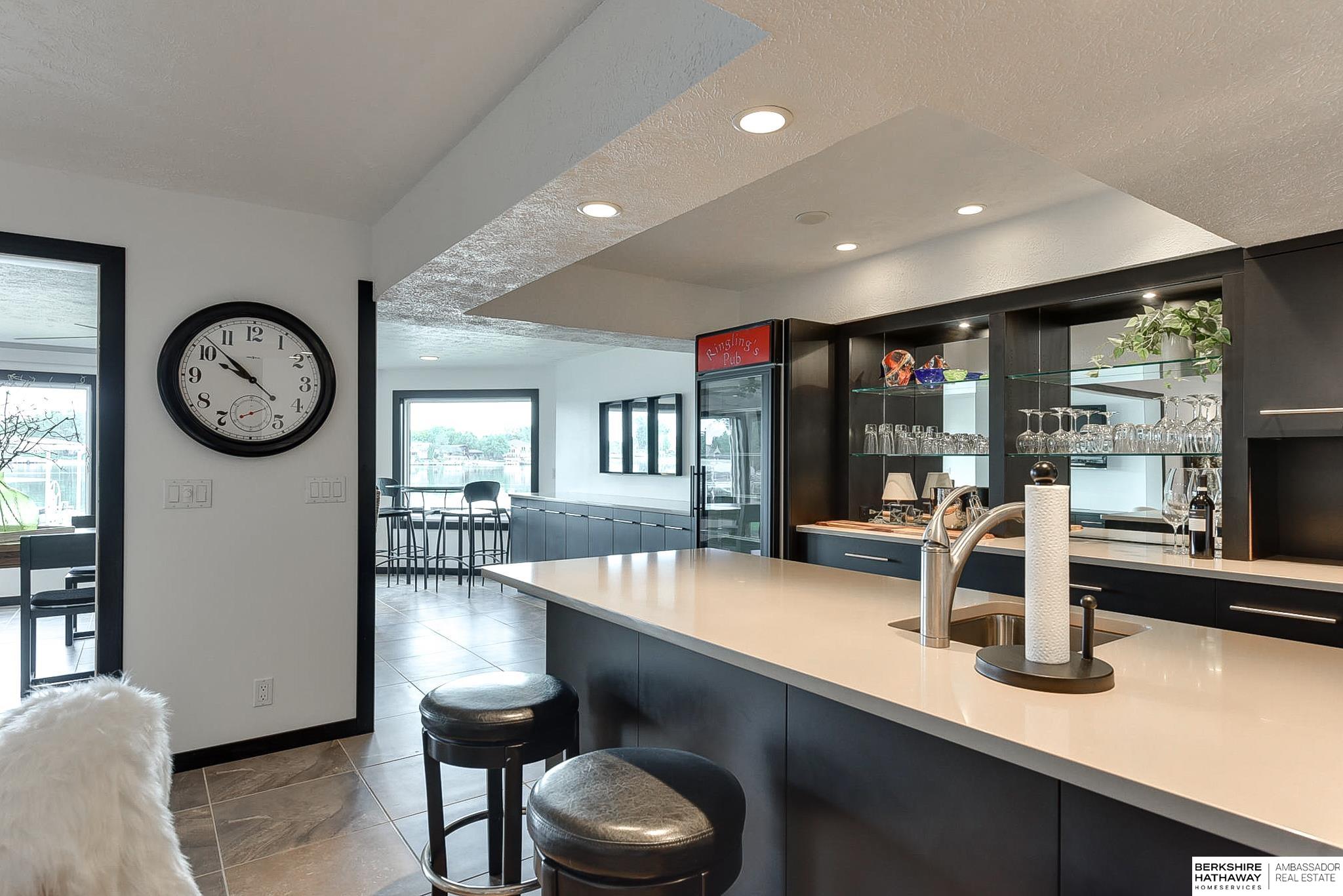 Valley, Nebraska 68064, United States, 3 Bedrooms Bedrooms, ,4 BathroomsBathrooms,Residential,Pending,83596