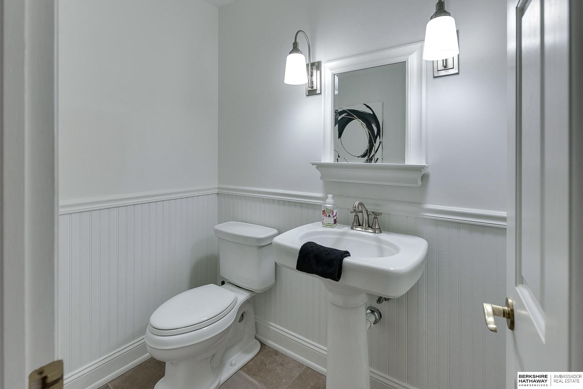 Valley, Nebraska 68064, United States, 3 Bedrooms Bedrooms, ,4 BathroomsBathrooms,Residential,Pending,83596