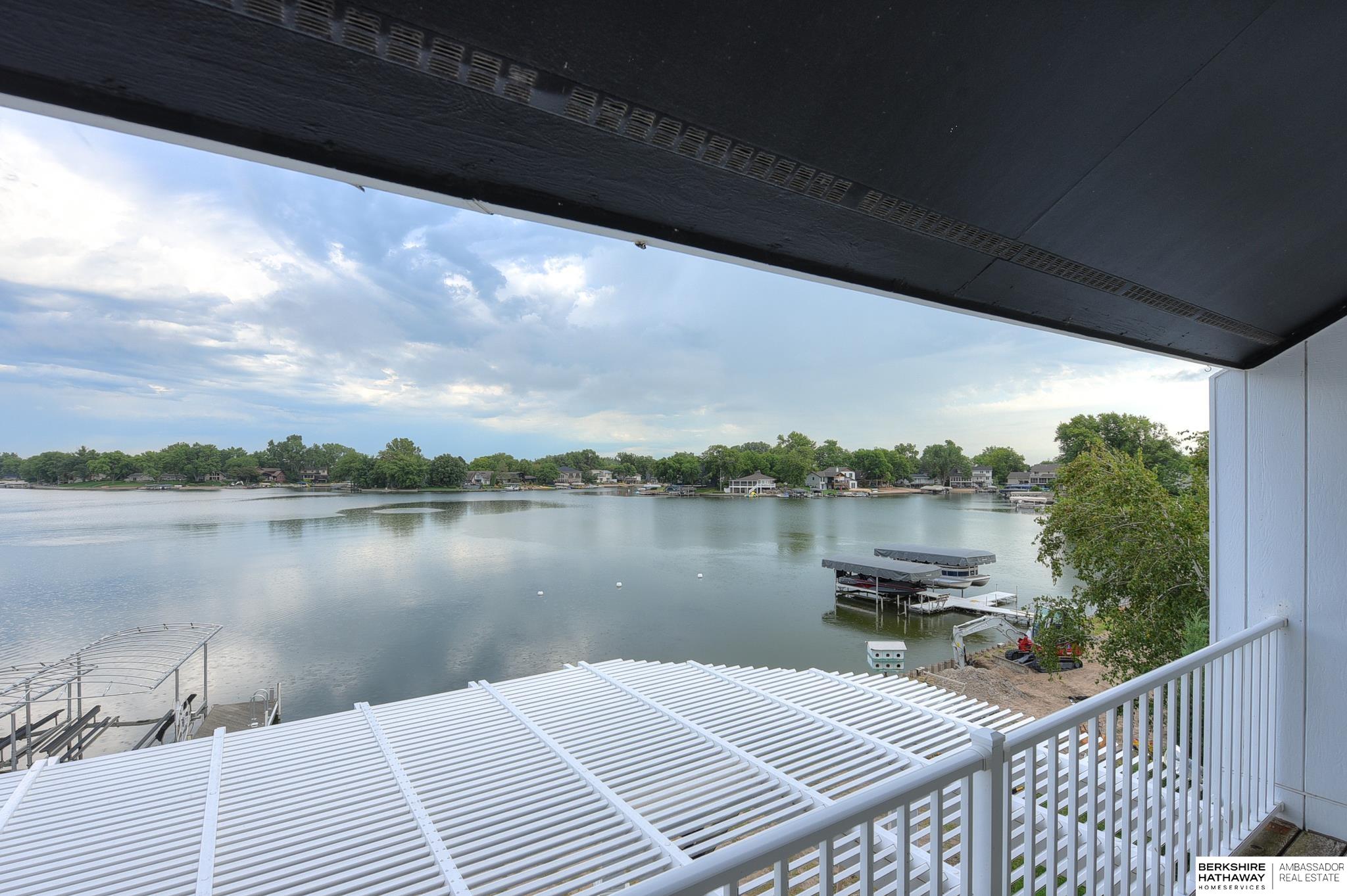 Valley, Nebraska 68064, United States, 3 Bedrooms Bedrooms, ,4 BathroomsBathrooms,Residential,Pending,83596