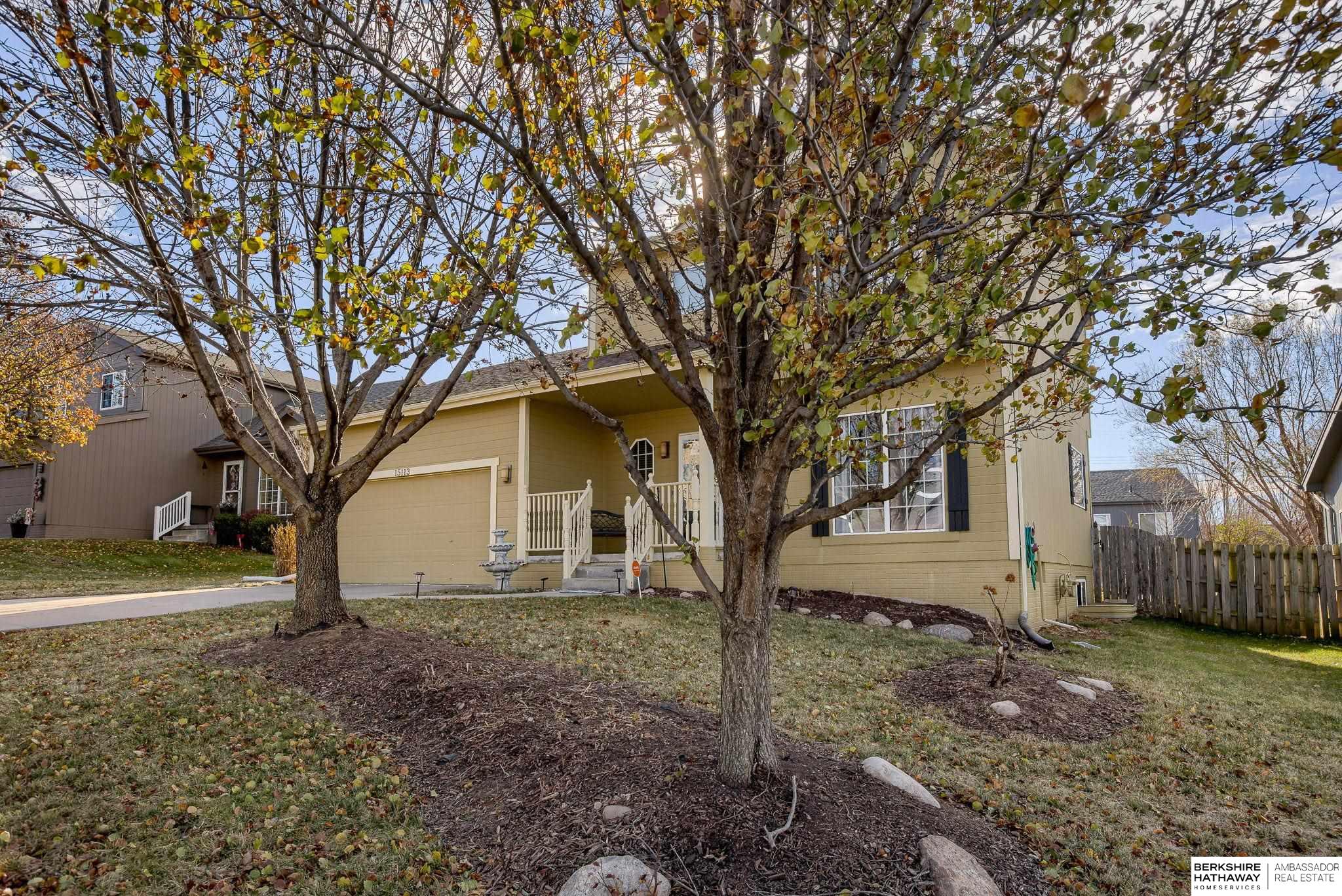 Omaha, Nebraska 68116, United States, 3 Bedrooms Bedrooms, ,4 BathroomsBathrooms,Residential,Active,27603