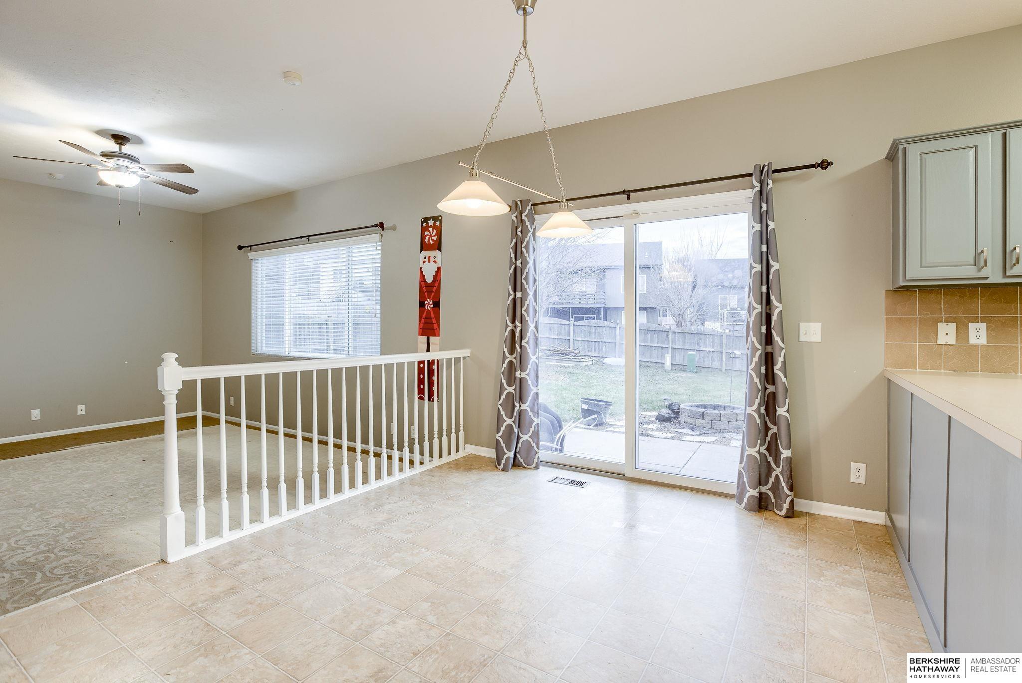 Omaha, Nebraska 68116, United States, 3 Bedrooms Bedrooms, ,4 BathroomsBathrooms,Residential,Active,27603