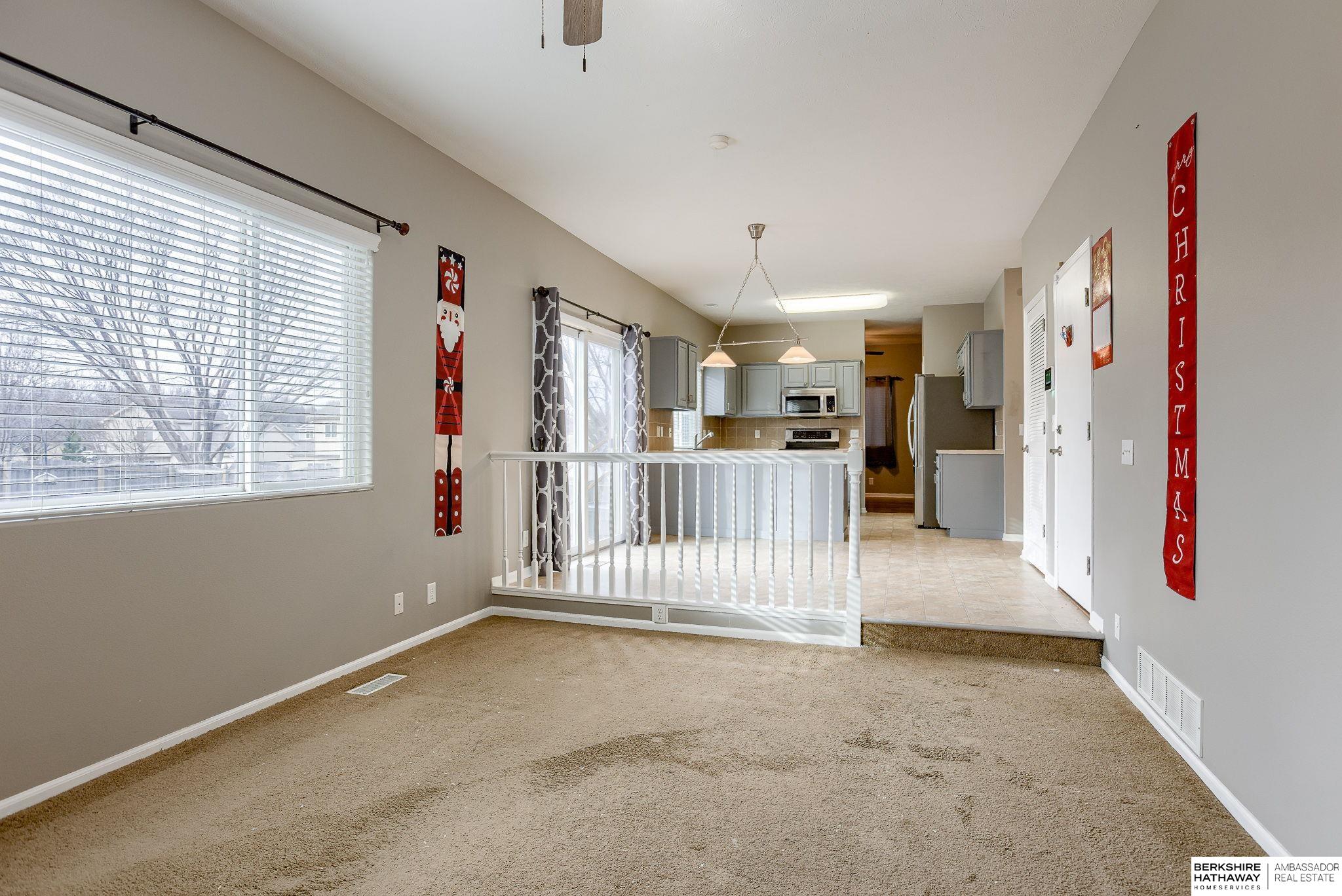 Omaha, Nebraska 68116, United States, 3 Bedrooms Bedrooms, ,4 BathroomsBathrooms,Residential,Active,27603