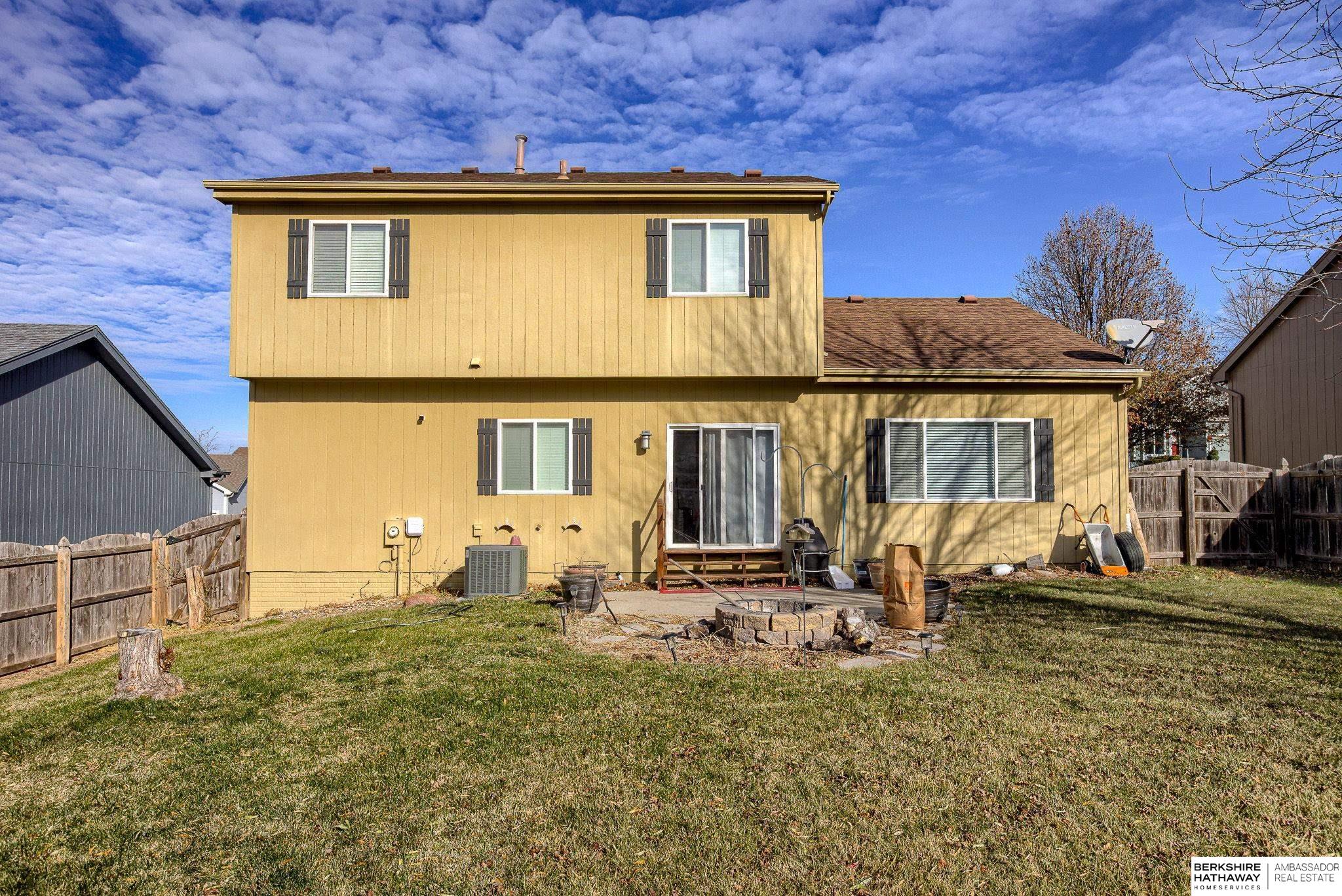 Omaha, Nebraska 68116, United States, 3 Bedrooms Bedrooms, ,4 BathroomsBathrooms,Residential,Active,27603