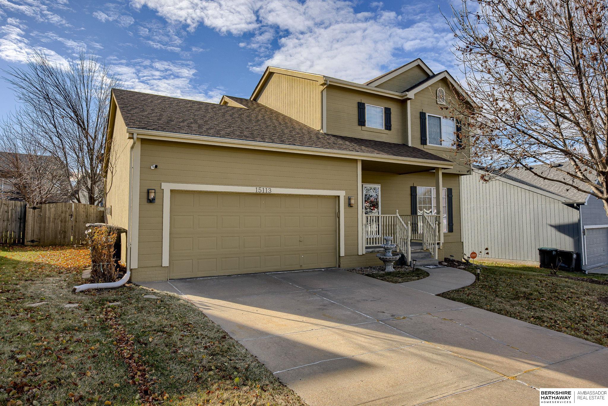 Omaha, Nebraska 68116, United States, 3 Bedrooms Bedrooms, ,4 BathroomsBathrooms,Residential,Active,27603