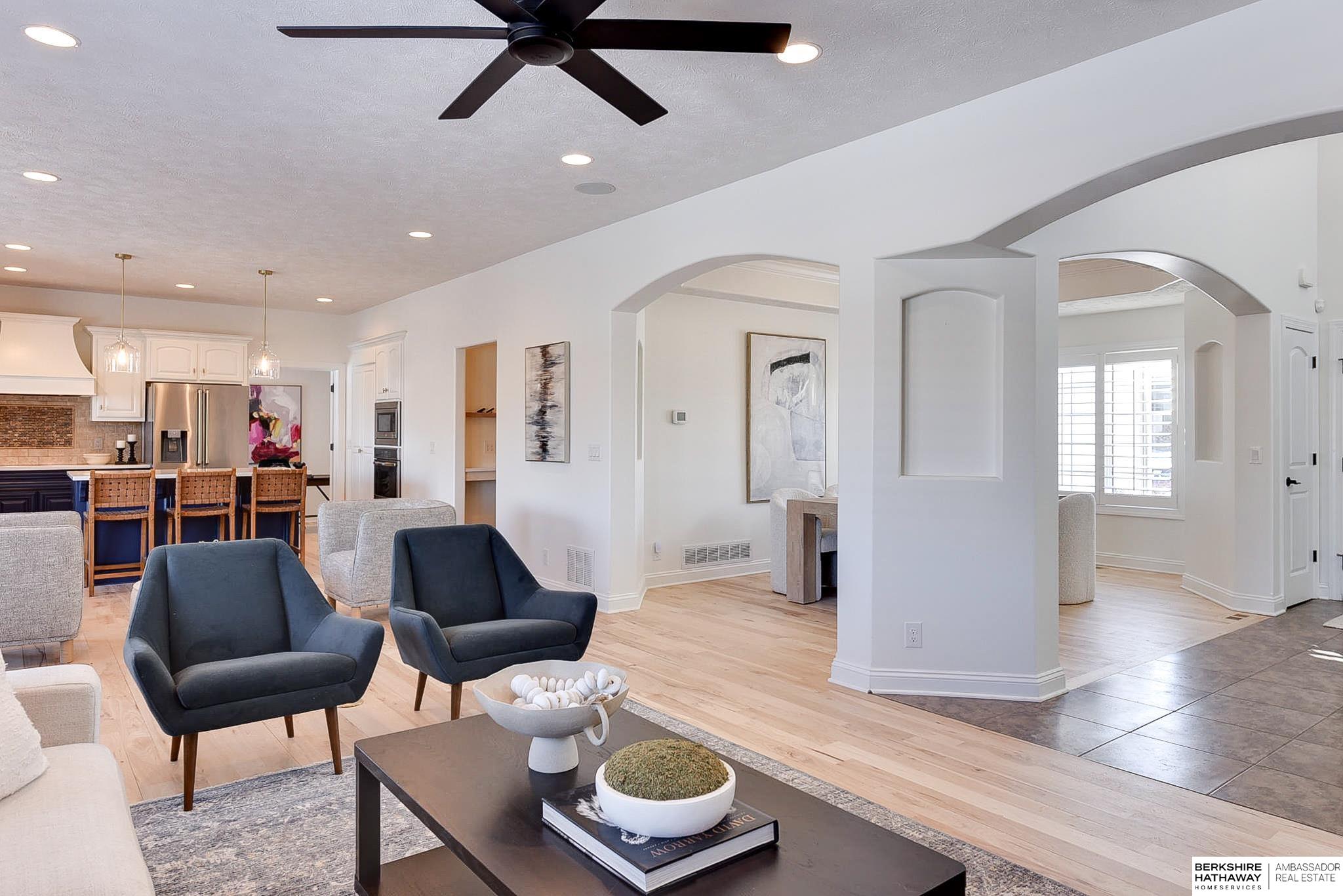 Elkhorn, Nebraska 68022, United States, 6 Bedrooms Bedrooms, ,5 BathroomsBathrooms,Residential,Active,426