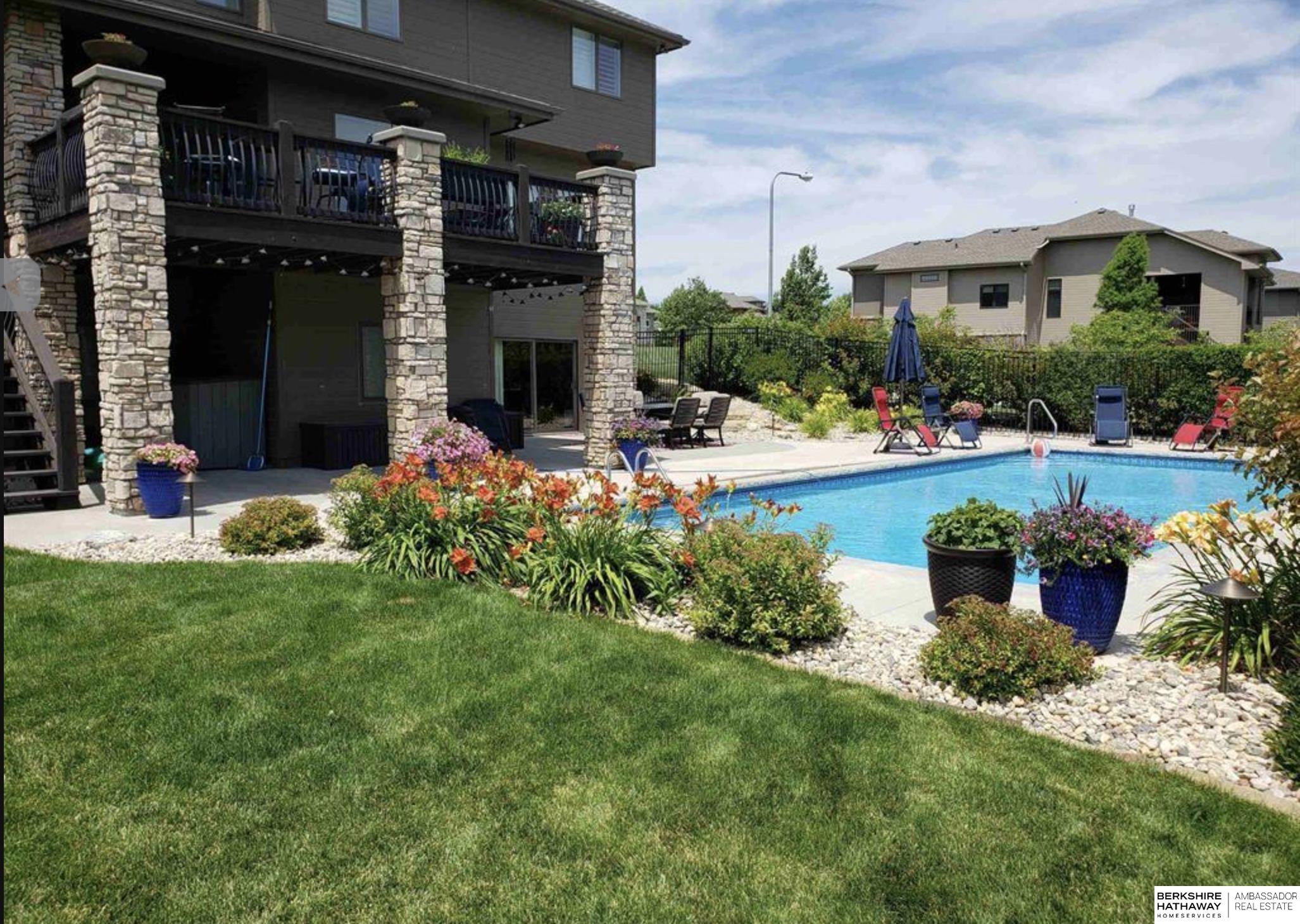 Elkhorn, Nebraska 68022, United States, 6 Bedrooms Bedrooms, ,5 BathroomsBathrooms,Residential,Active,426