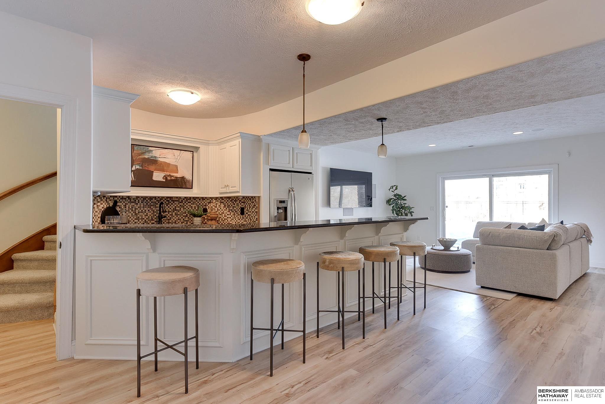 Elkhorn, Nebraska 68022, United States, 6 Bedrooms Bedrooms, ,5 BathroomsBathrooms,Residential,Active,426