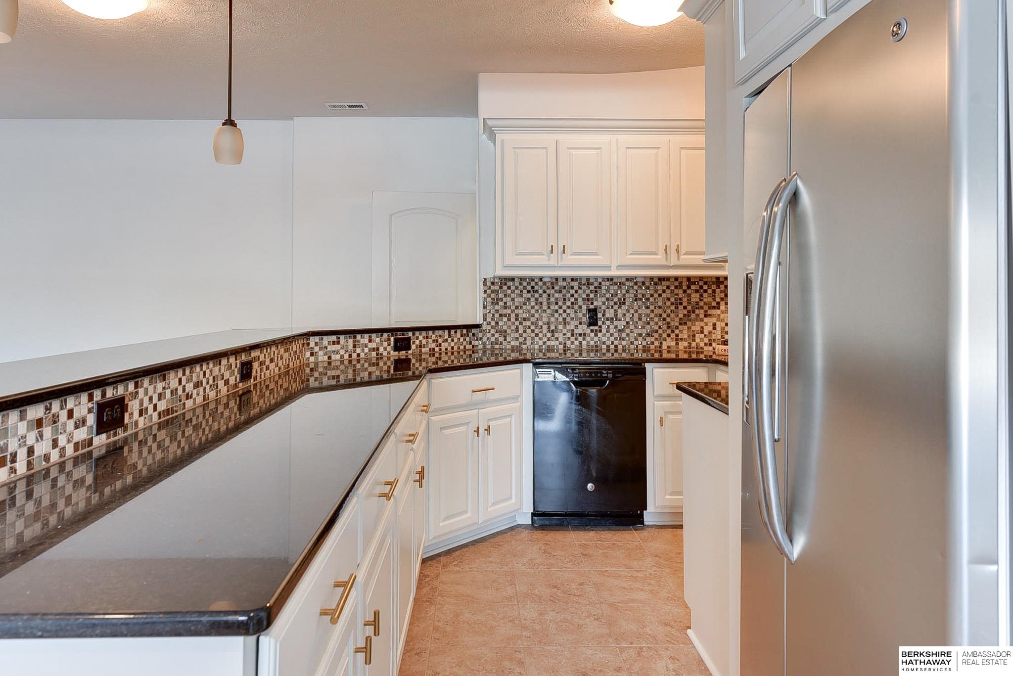 Elkhorn, Nebraska 68022, United States, 6 Bedrooms Bedrooms, ,5 BathroomsBathrooms,Residential,Active,426