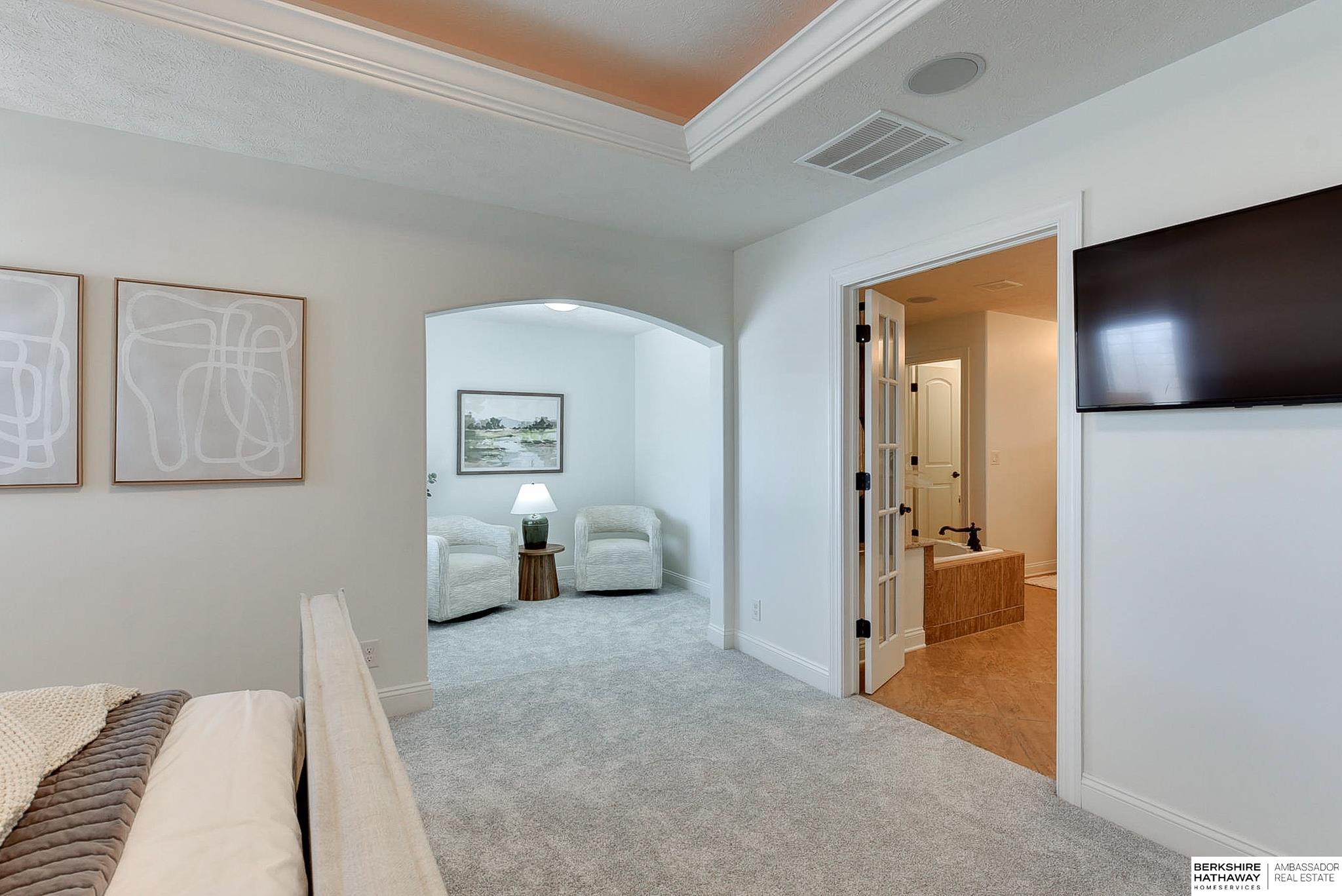 Elkhorn, Nebraska 68022, United States, 6 Bedrooms Bedrooms, ,5 BathroomsBathrooms,Residential,Active,426