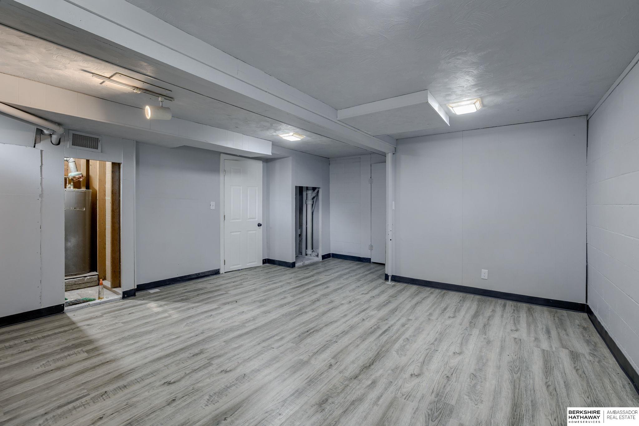 West Point, Nebraska 68788, United States, 3 Bedrooms Bedrooms, ,2 BathroomsBathrooms,Residential,Pending,22838