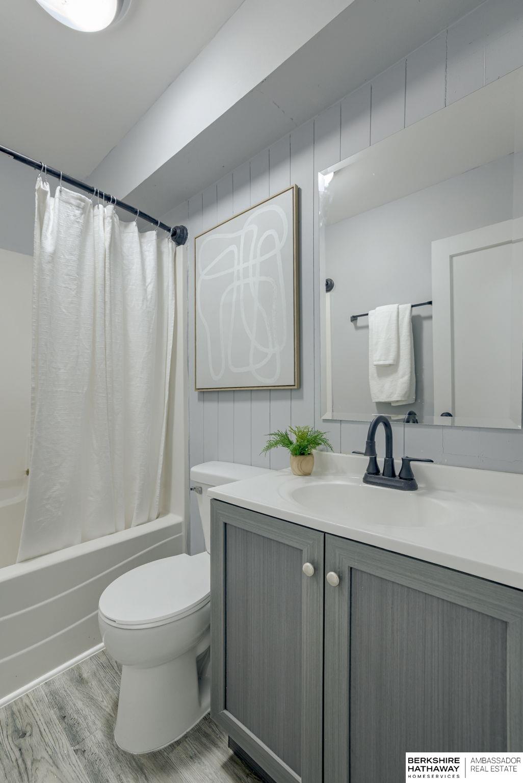 West Point, Nebraska 68788, United States, 3 Bedrooms Bedrooms, ,2 BathroomsBathrooms,Residential,Pending,22838