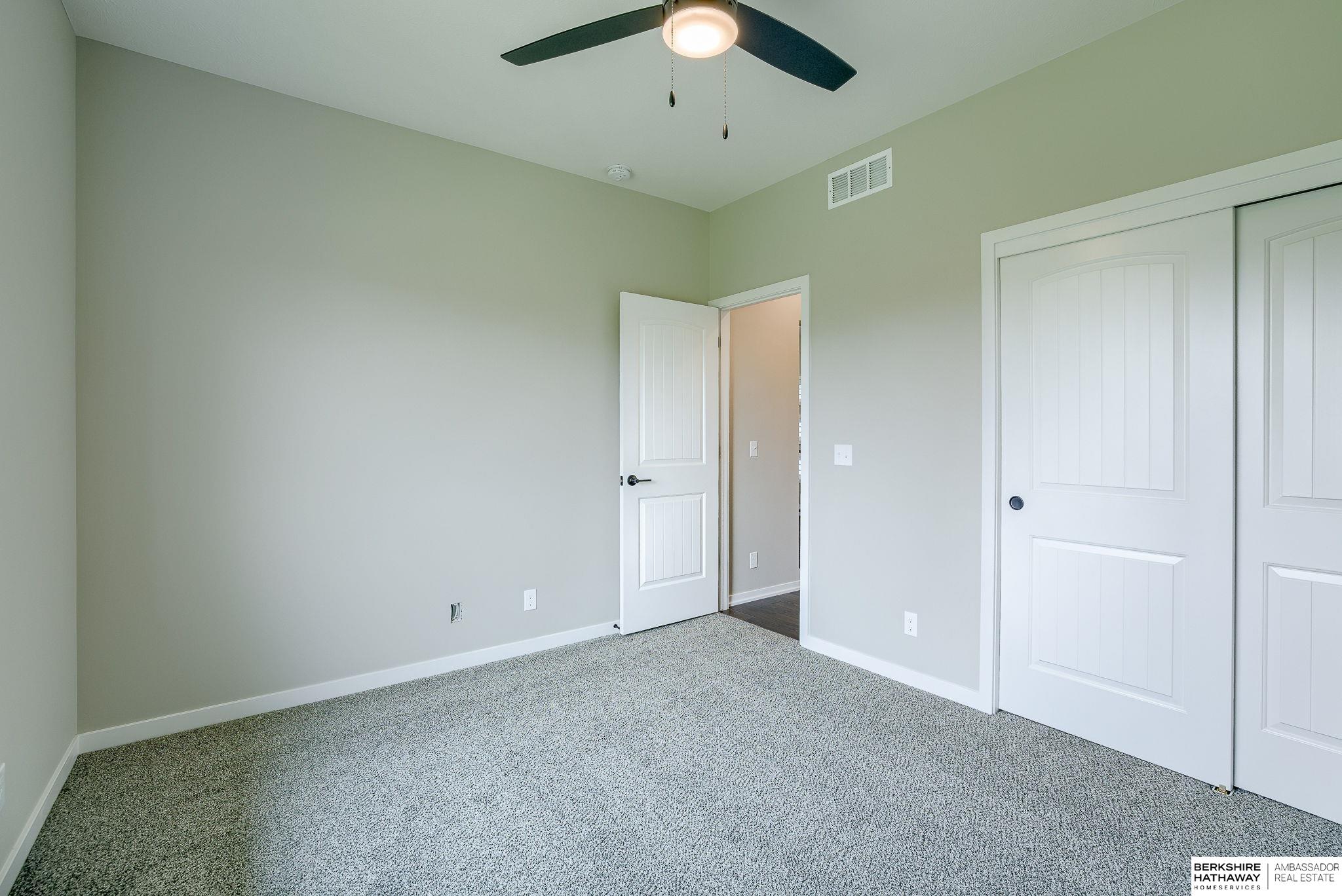 Elkhorn, Nebraska 68022, United States, 3 Bedrooms Bedrooms, ,2 BathroomsBathrooms,Residential,Pending,23668