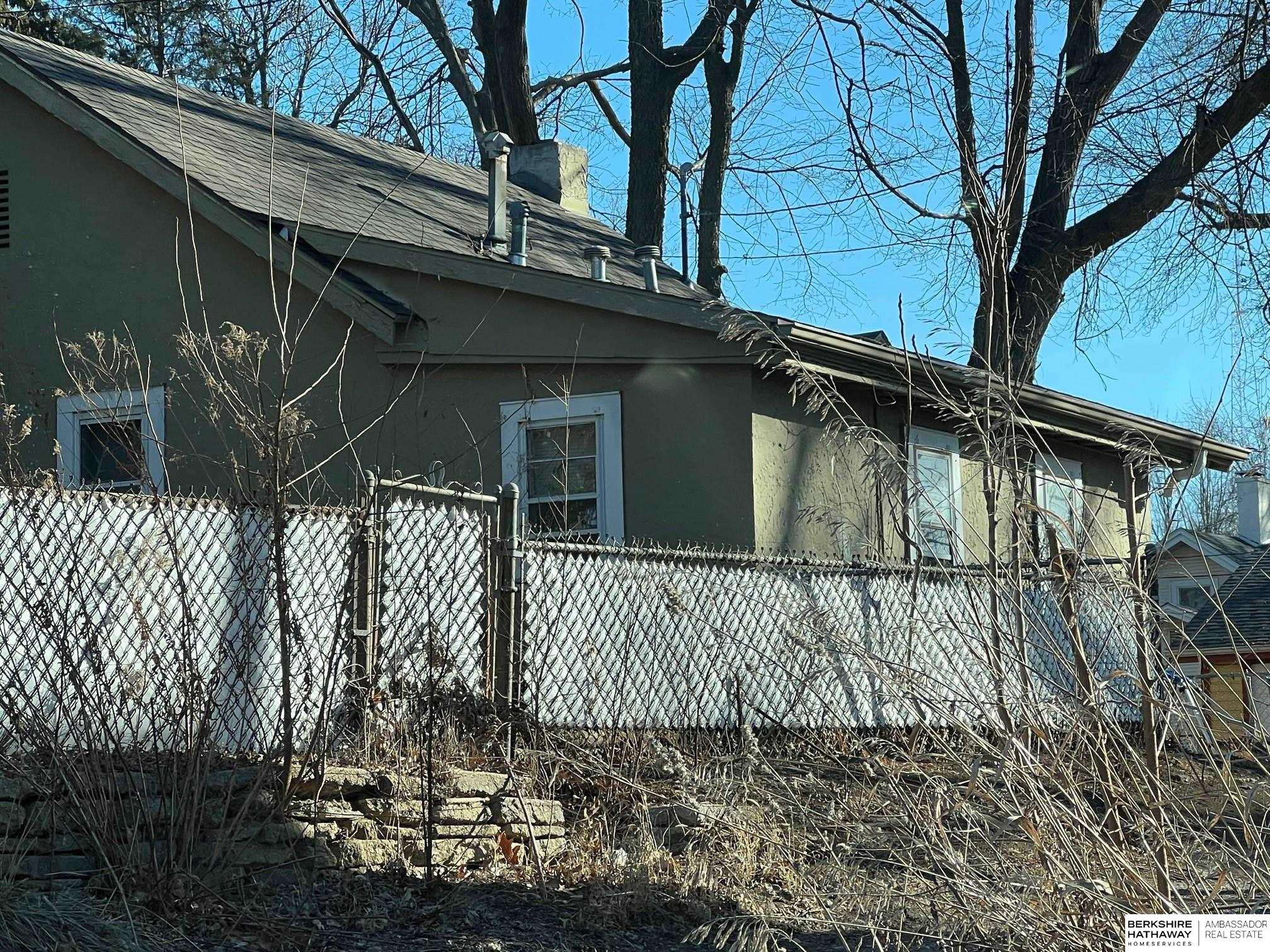 Omaha, Nebraska 68104, United States, 2 Bedrooms Bedrooms, ,1 BathroomBathrooms,Residential,Active,16106