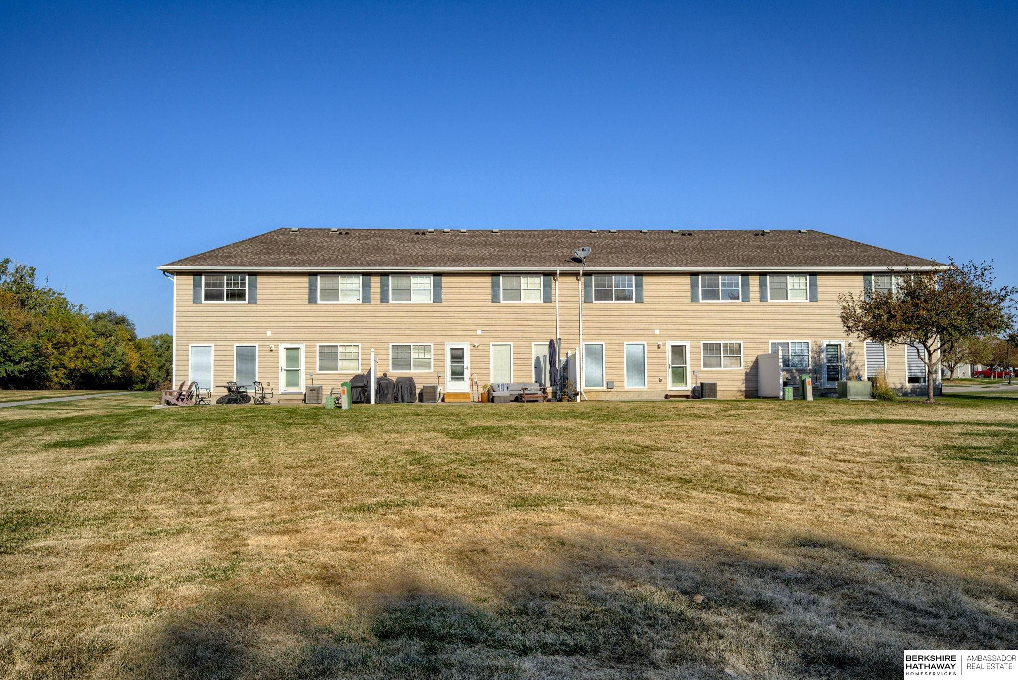 Omaha, Nebraska 68022, United States, 3 Bedrooms Bedrooms, ,3 BathroomsBathrooms,Residential,Pending,15120