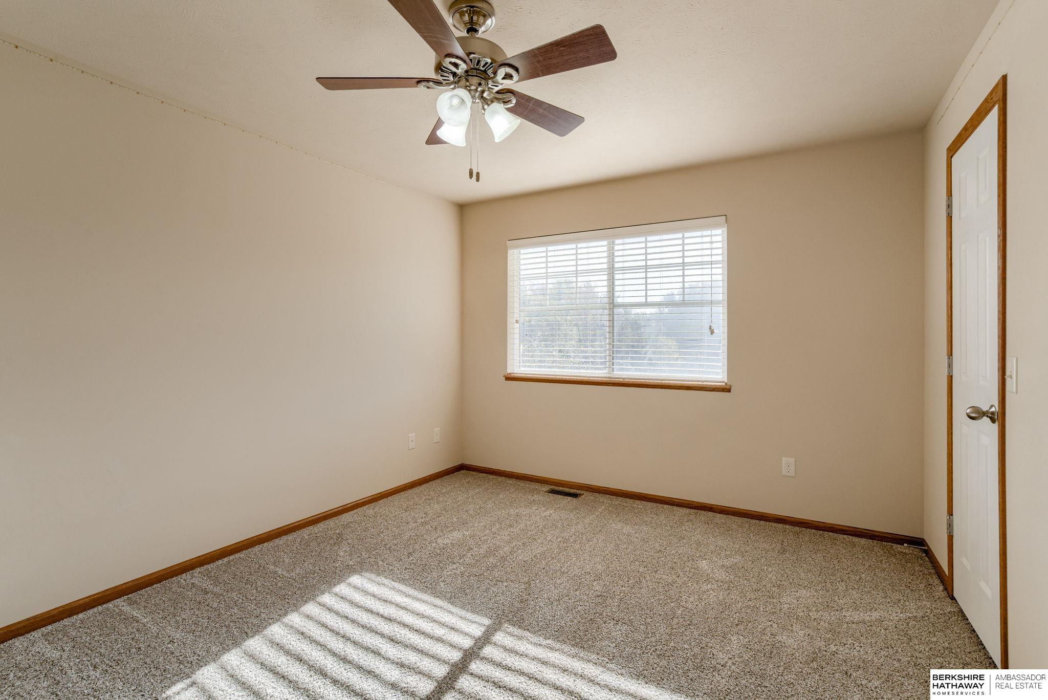 Omaha, Nebraska 68022, United States, 3 Bedrooms Bedrooms, ,3 BathroomsBathrooms,Residential,Pending,15120