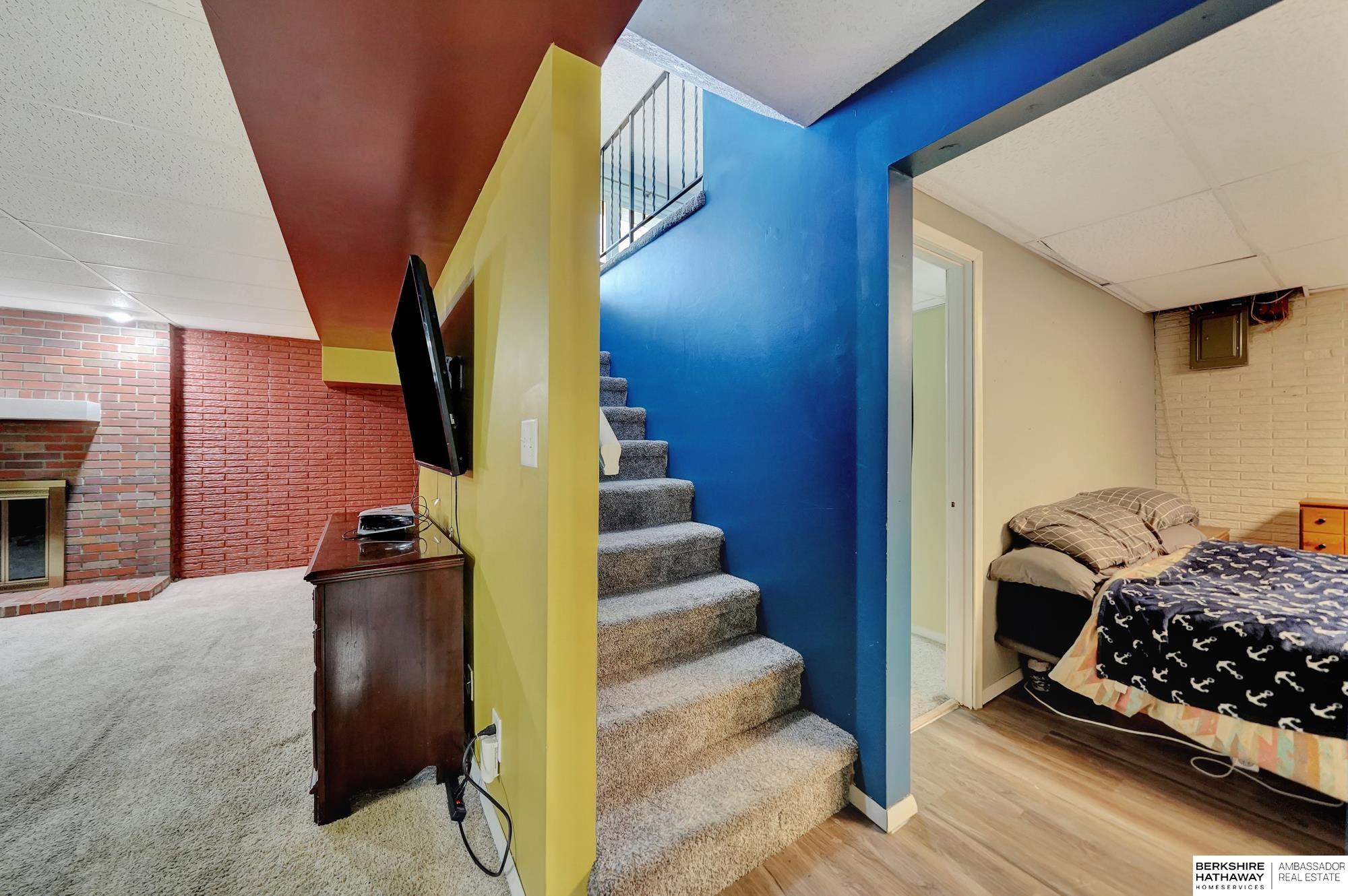 Lincoln, Nebraska 68507, United States, 3 Bedrooms Bedrooms, ,3 BathroomsBathrooms,Residential,Pending,88279