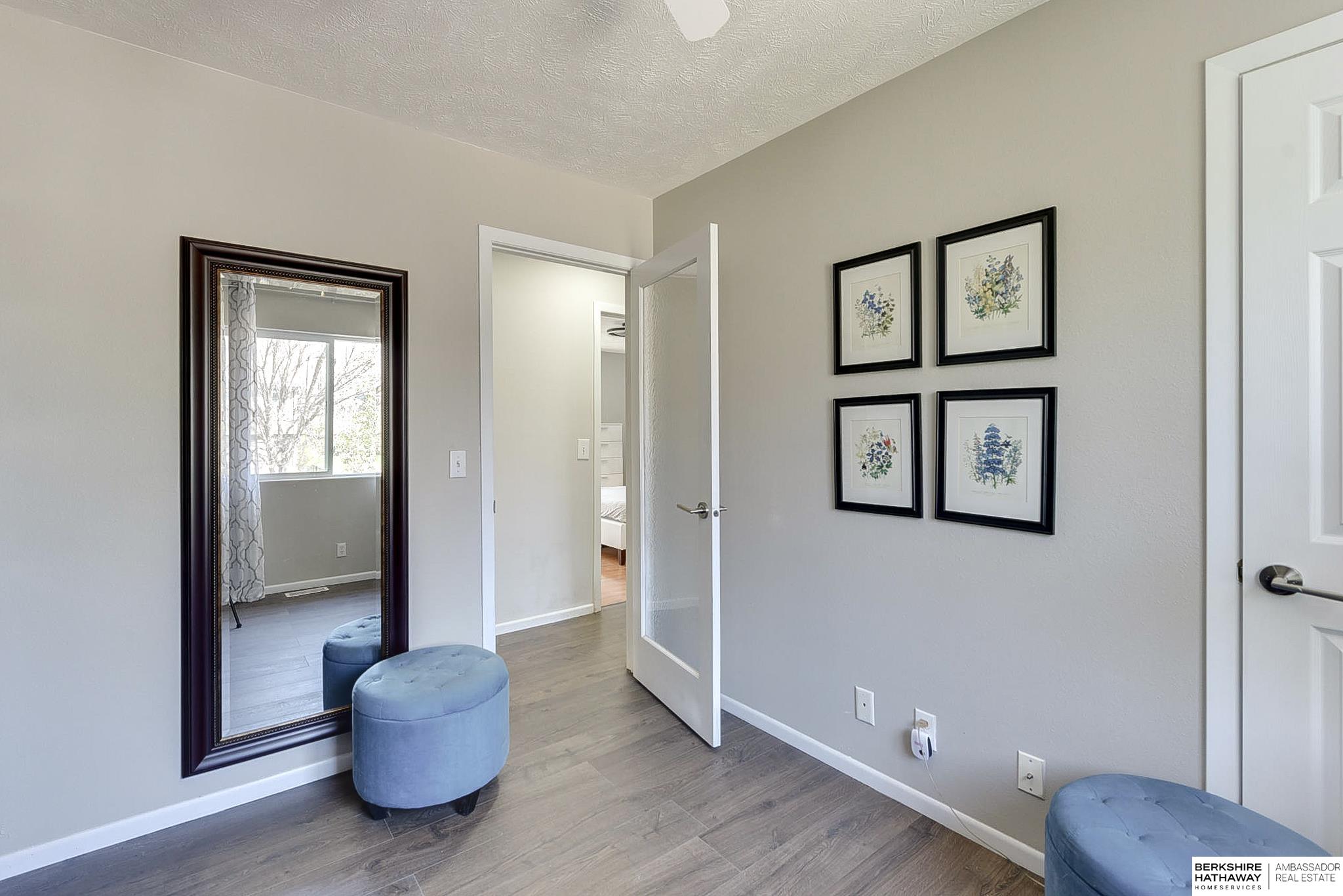 Omaha, Nebraska 68116, United States, 3 Bedrooms Bedrooms, ,2 BathroomsBathrooms,Residential,Pending,108181