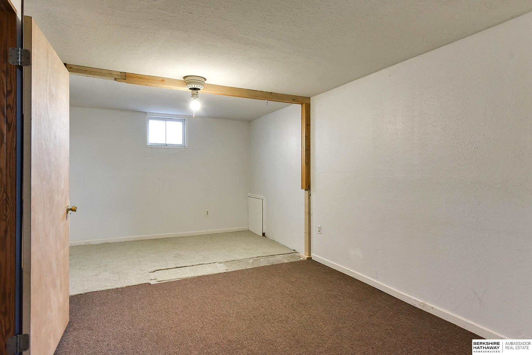 Decatur, Nebraska 68020, United States, 3 Bedrooms Bedrooms, ,3 BathroomsBathrooms,Residential,Pending,89669