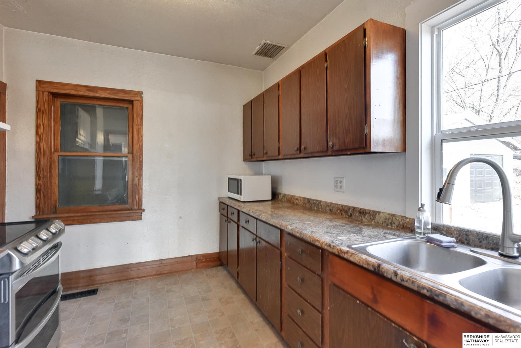 Decatur, Nebraska 68020, United States, 3 Bedrooms Bedrooms, ,3 BathroomsBathrooms,Residential,Pending,89669