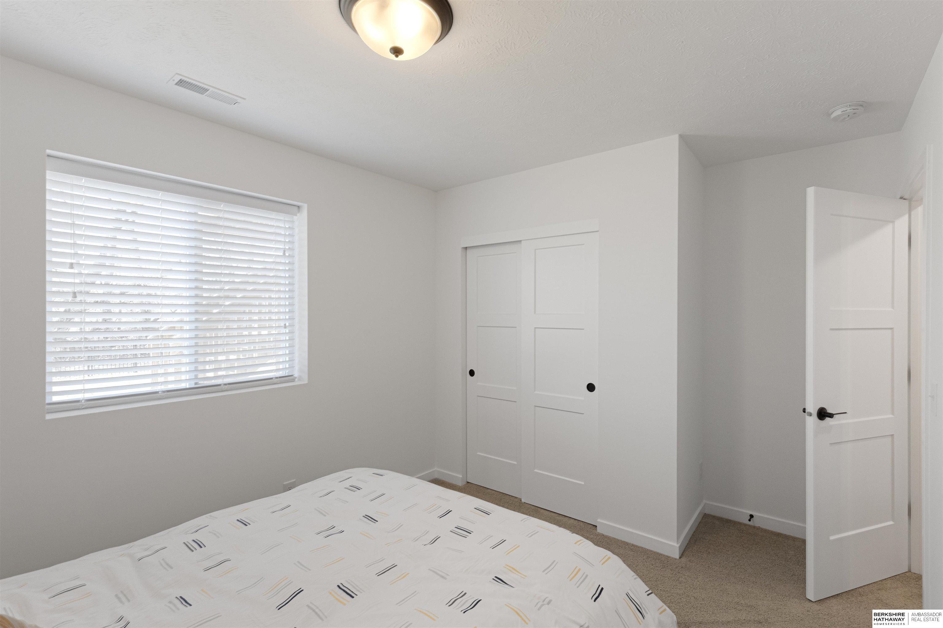 Elkhorn, Nebraska 68022, United States, 5 Bedrooms Bedrooms, ,4 BathroomsBathrooms,Residential,Active,88602