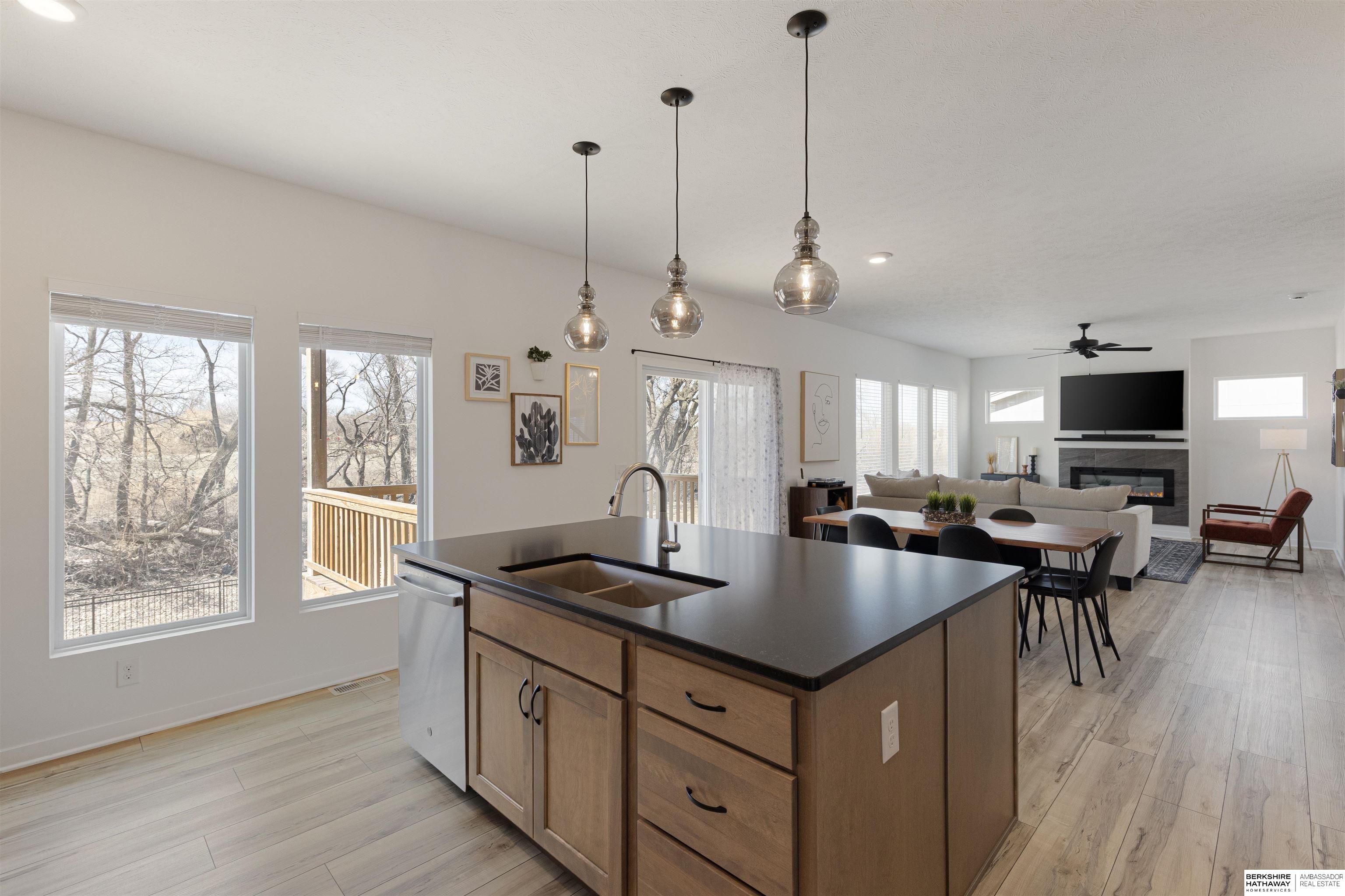 Elkhorn, Nebraska 68022, United States, 5 Bedrooms Bedrooms, ,4 BathroomsBathrooms,Residential,Active,88602