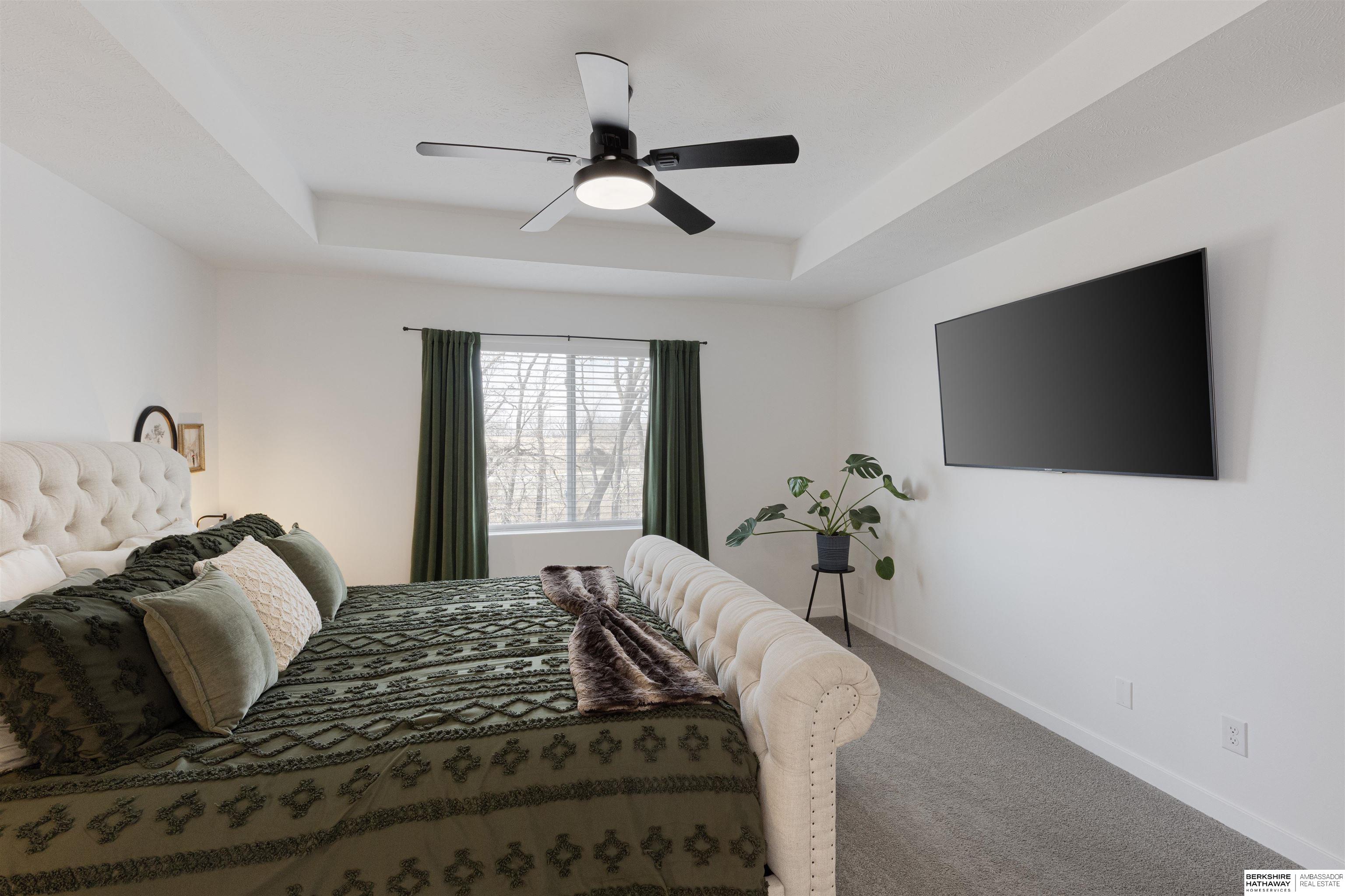 Elkhorn, Nebraska 68022, United States, 5 Bedrooms Bedrooms, ,4 BathroomsBathrooms,Residential,Active,88602