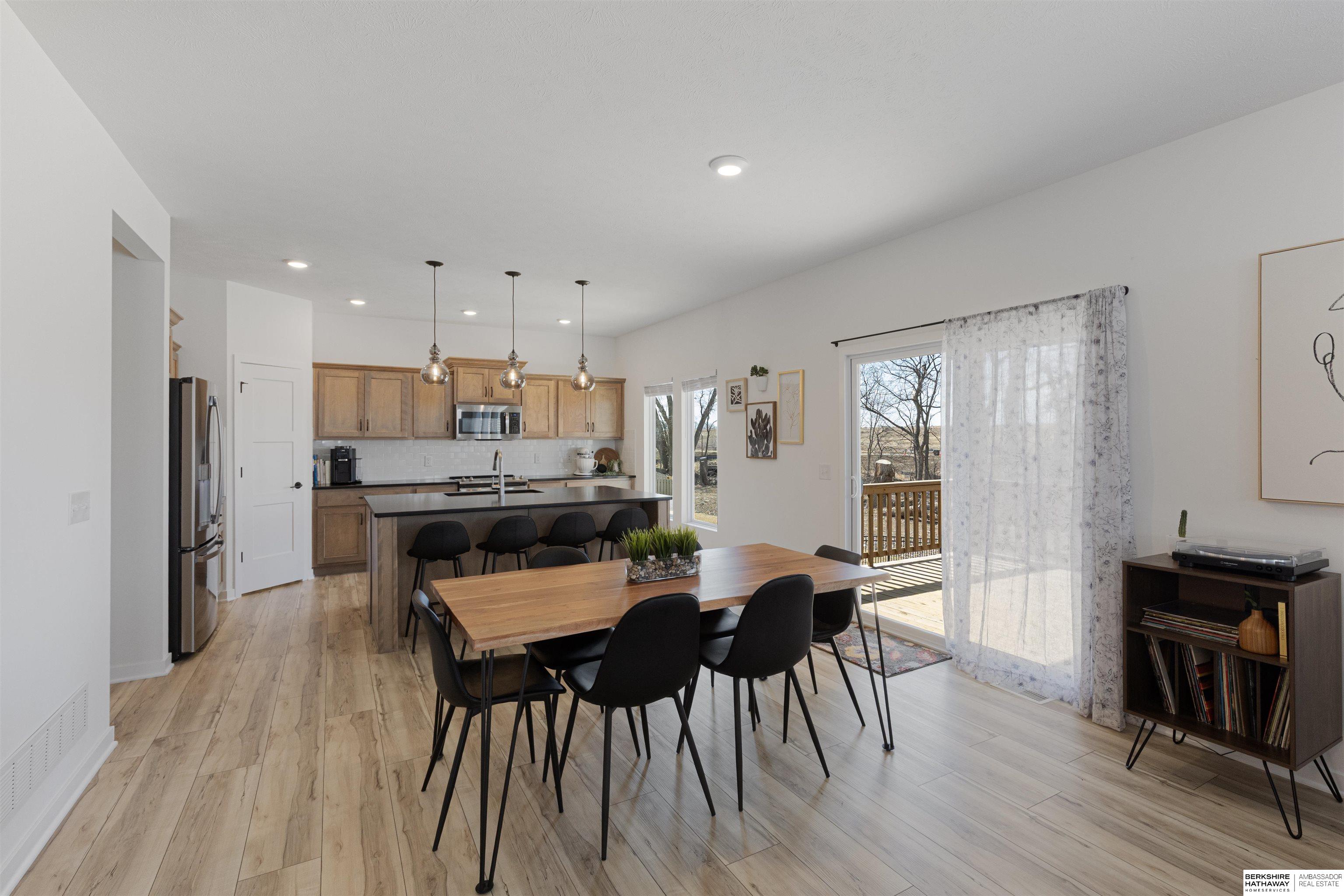 Elkhorn, Nebraska 68022, United States, 5 Bedrooms Bedrooms, ,4 BathroomsBathrooms,Residential,Active,88602