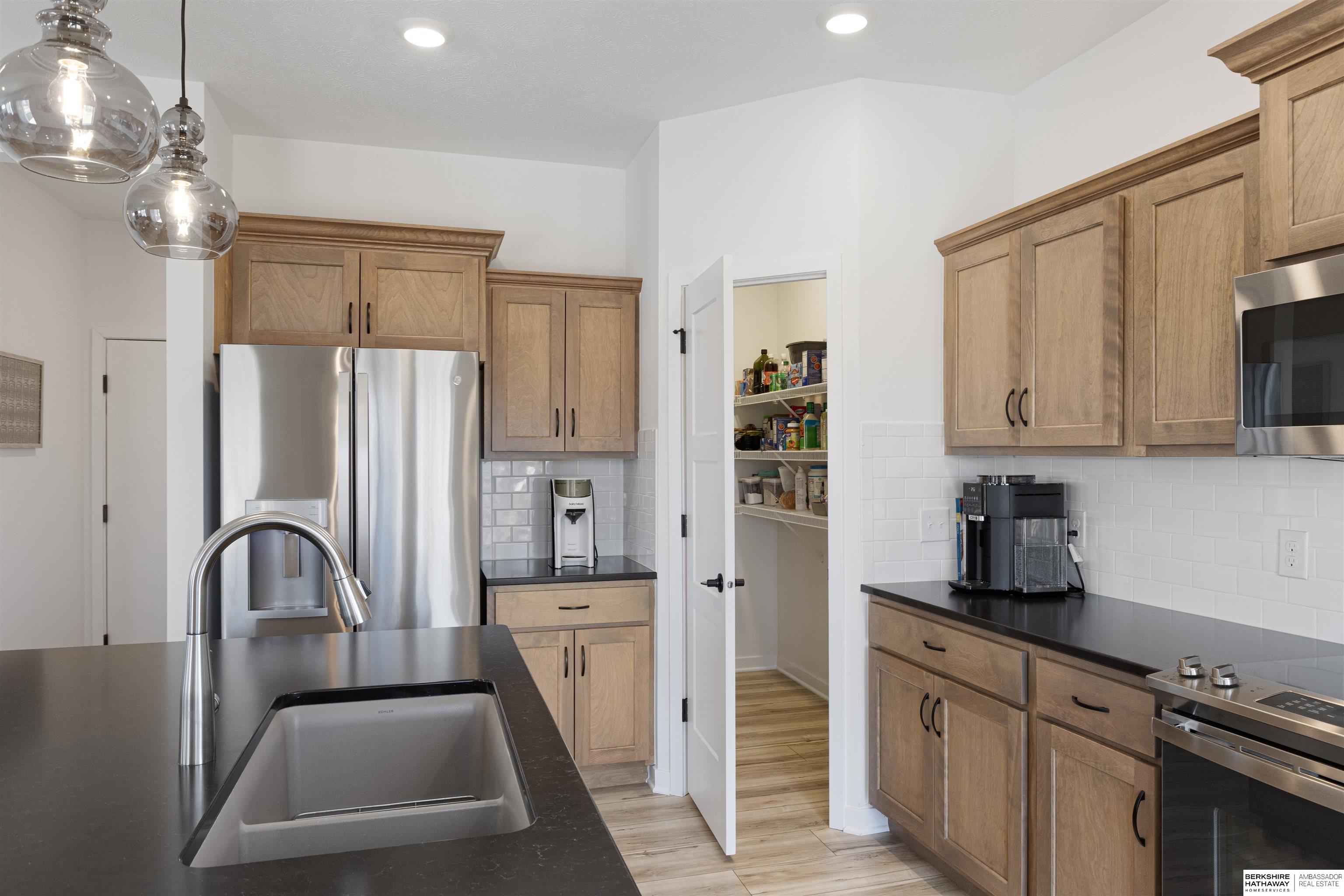 Elkhorn, Nebraska 68022, United States, 5 Bedrooms Bedrooms, ,4 BathroomsBathrooms,Residential,Active,88602