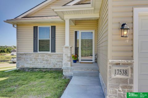 Photo of 17538 Robin Drive, Omaha, NE 68136 (MLS # 22503232)