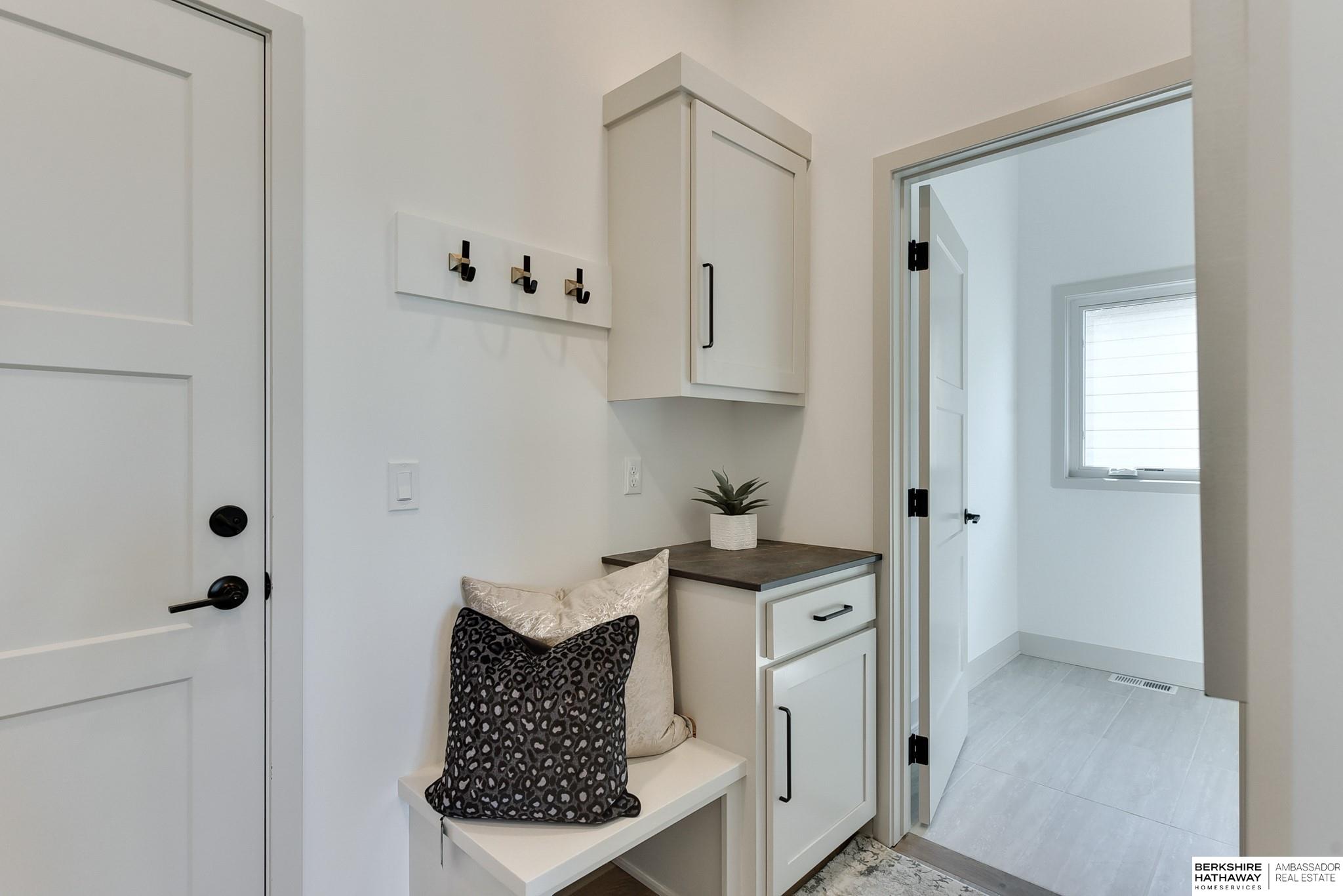 Omaha, Nebraska 68138, United States, 4 Bedrooms Bedrooms, ,3 BathroomsBathrooms,Residential,Active,38125