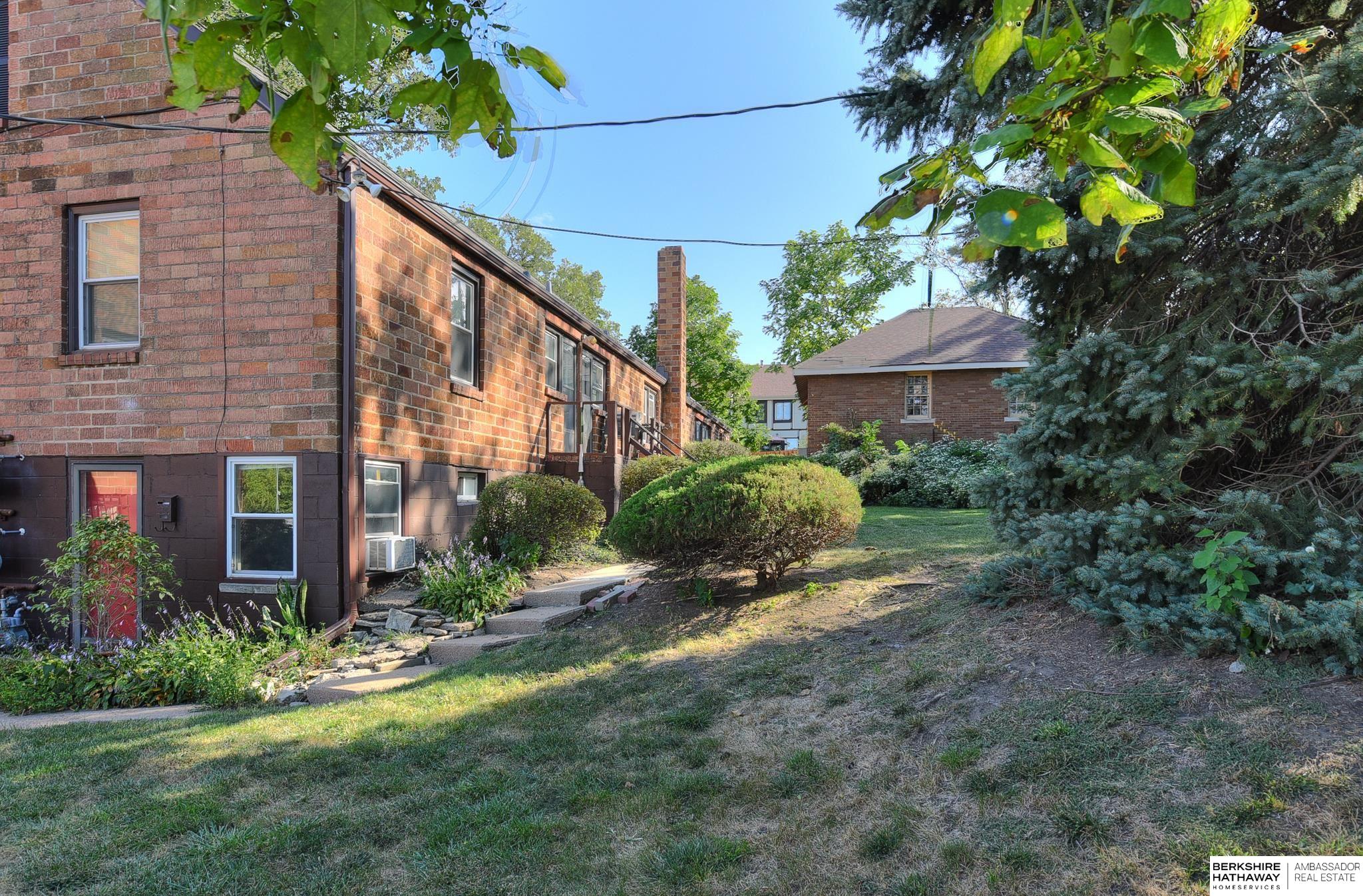 Omaha, Nebraska 68131, United States, 2 Bedrooms Bedrooms, ,2 BathroomsBathrooms,Residential,Active,92202