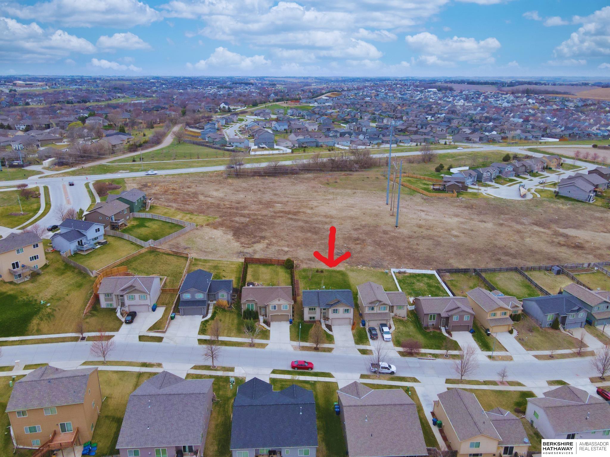 Omaha, Nebraska 68142, United States, 3 Bedrooms Bedrooms, ,3 BathroomsBathrooms,Residential,Pending,102525