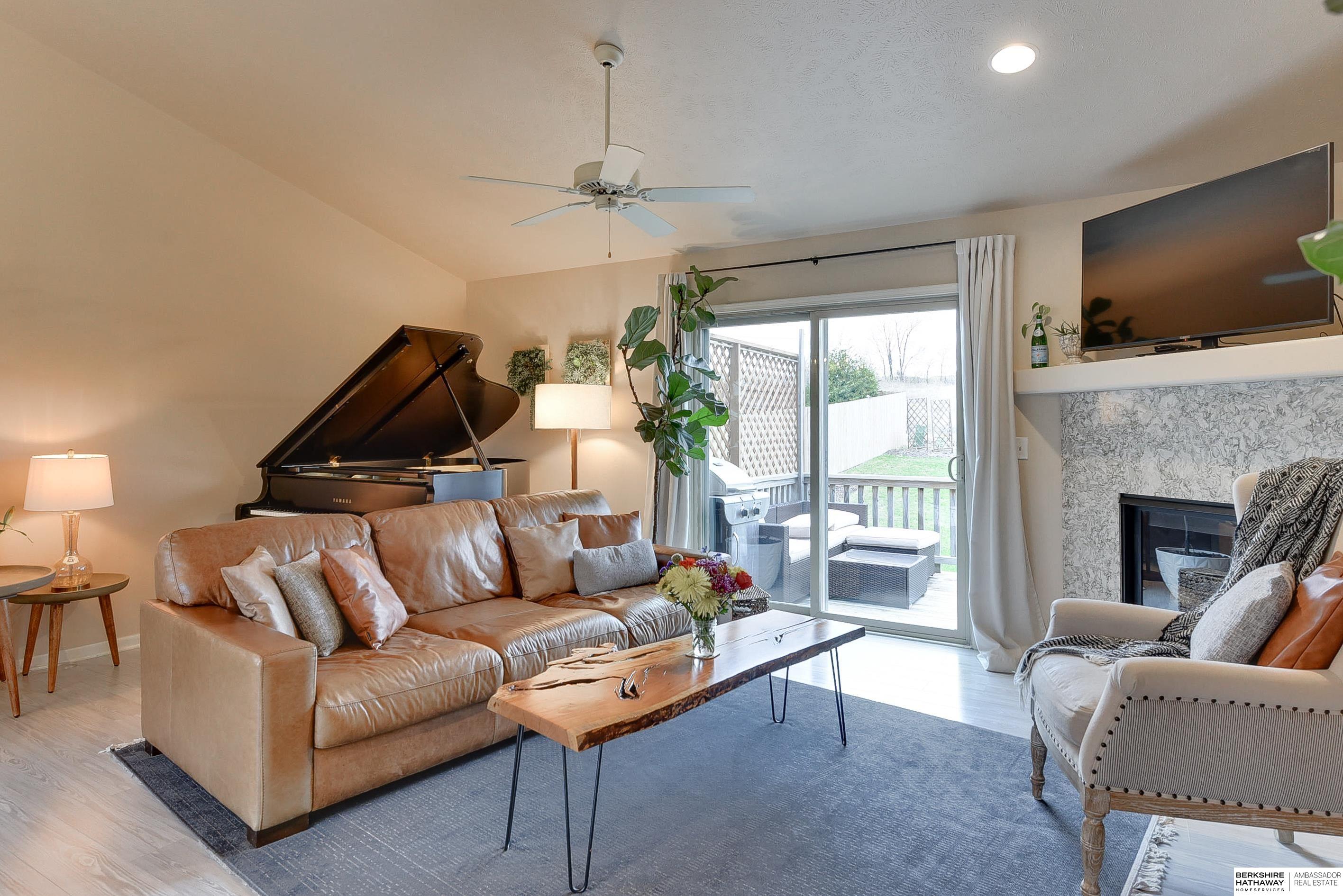 Omaha, Nebraska 68142, United States, 3 Bedrooms Bedrooms, ,3 BathroomsBathrooms,Residential,Pending,102525