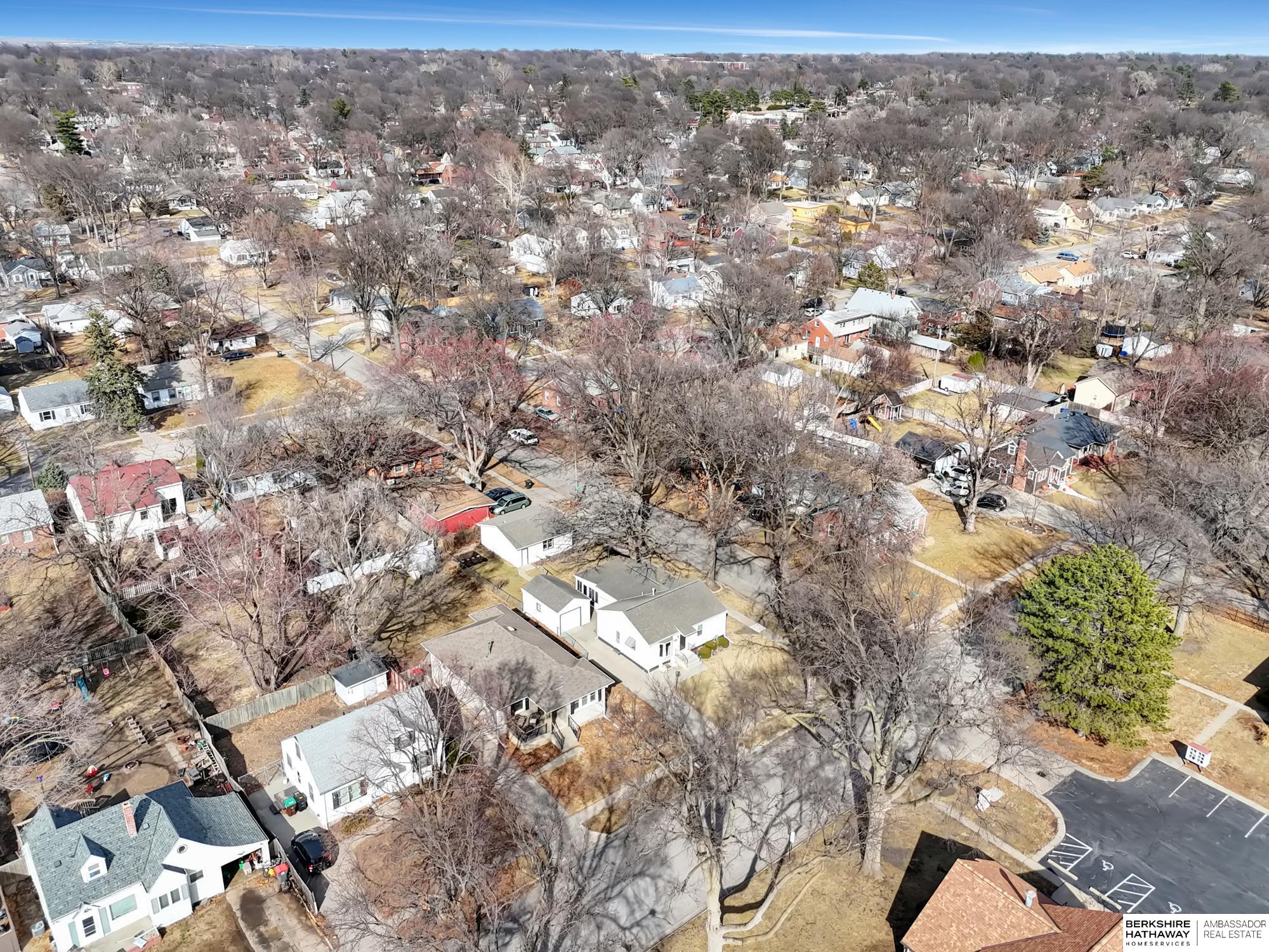 Lincoln, Nebraska 68506, United States, 3 Bedrooms Bedrooms, ,1 BathroomBathrooms,Residential,Pending,108436