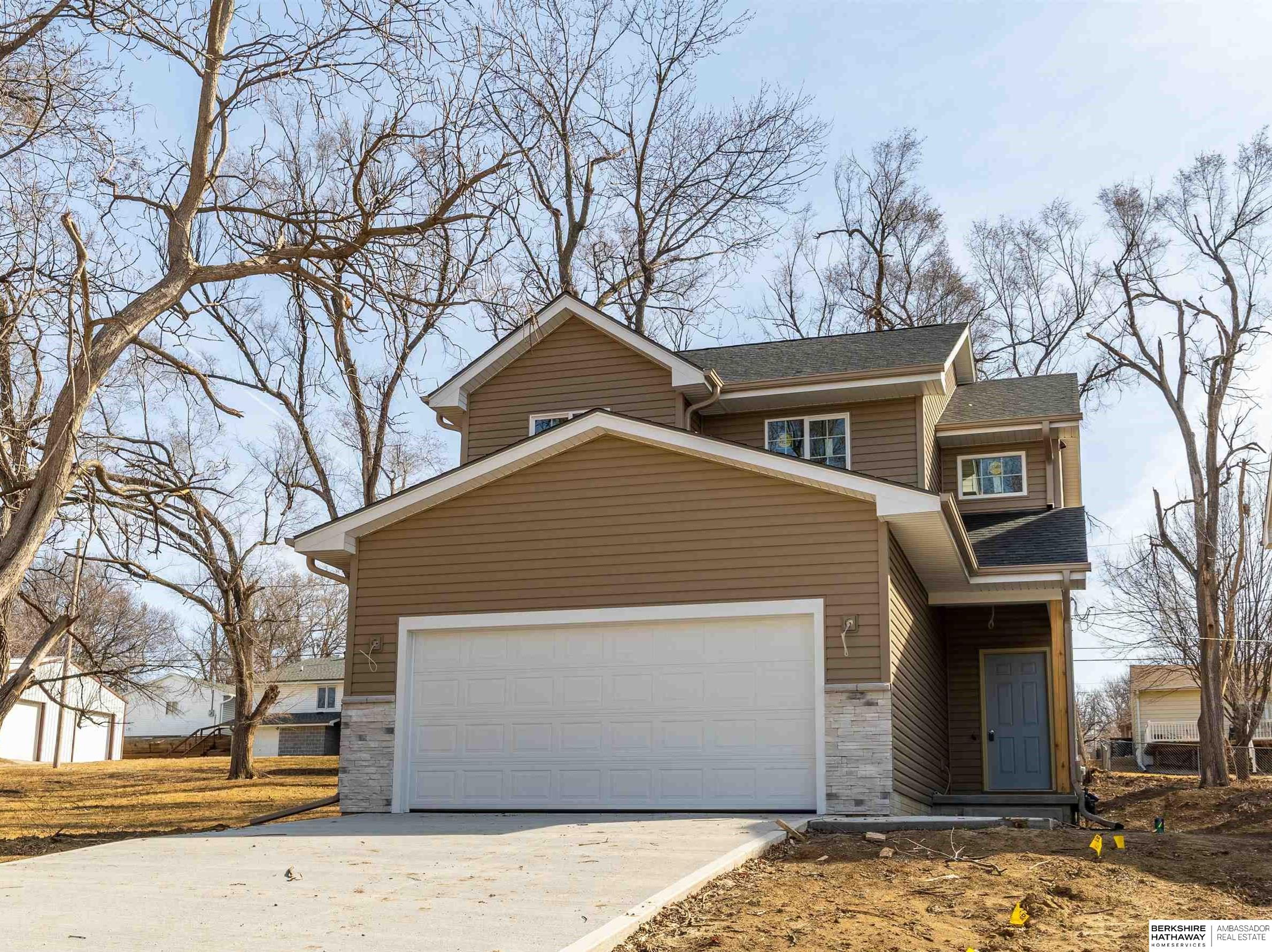 Omaha, Nebraska 68117, United States, 4 Bedrooms Bedrooms, ,4 BathroomsBathrooms,Residential,Active,89756