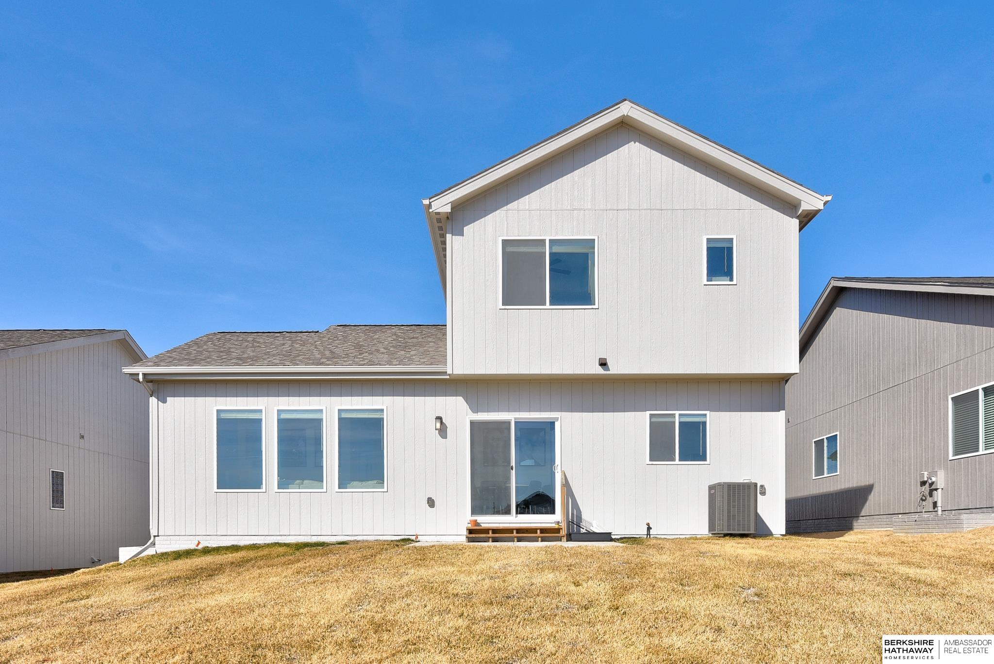 Omaha, Nebraska 68142, United States, 3 Bedrooms Bedrooms, ,3 BathroomsBathrooms,Residential,Active,87474