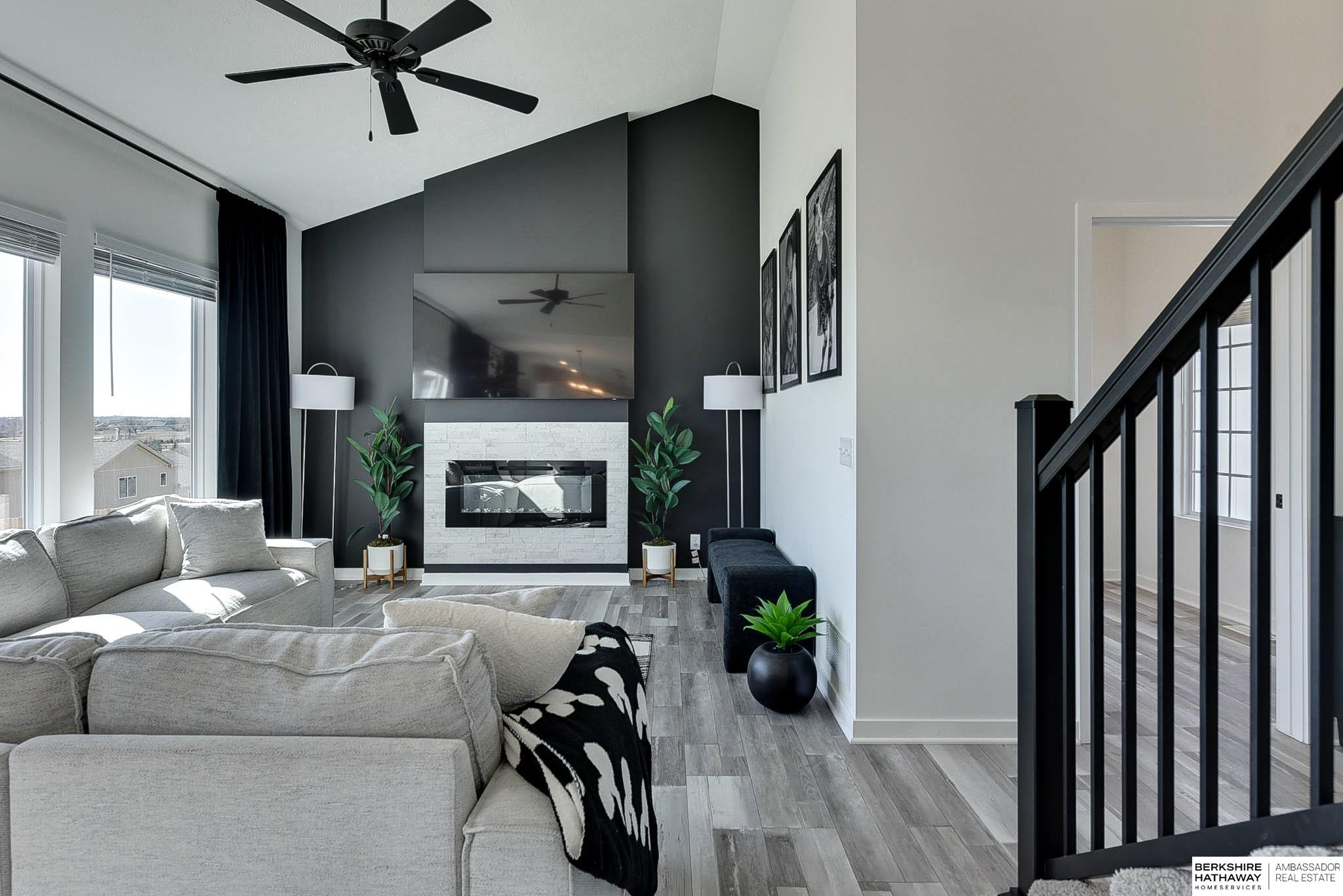 Omaha, Nebraska 68142, United States, 3 Bedrooms Bedrooms, ,3 BathroomsBathrooms,Residential,Active,87474