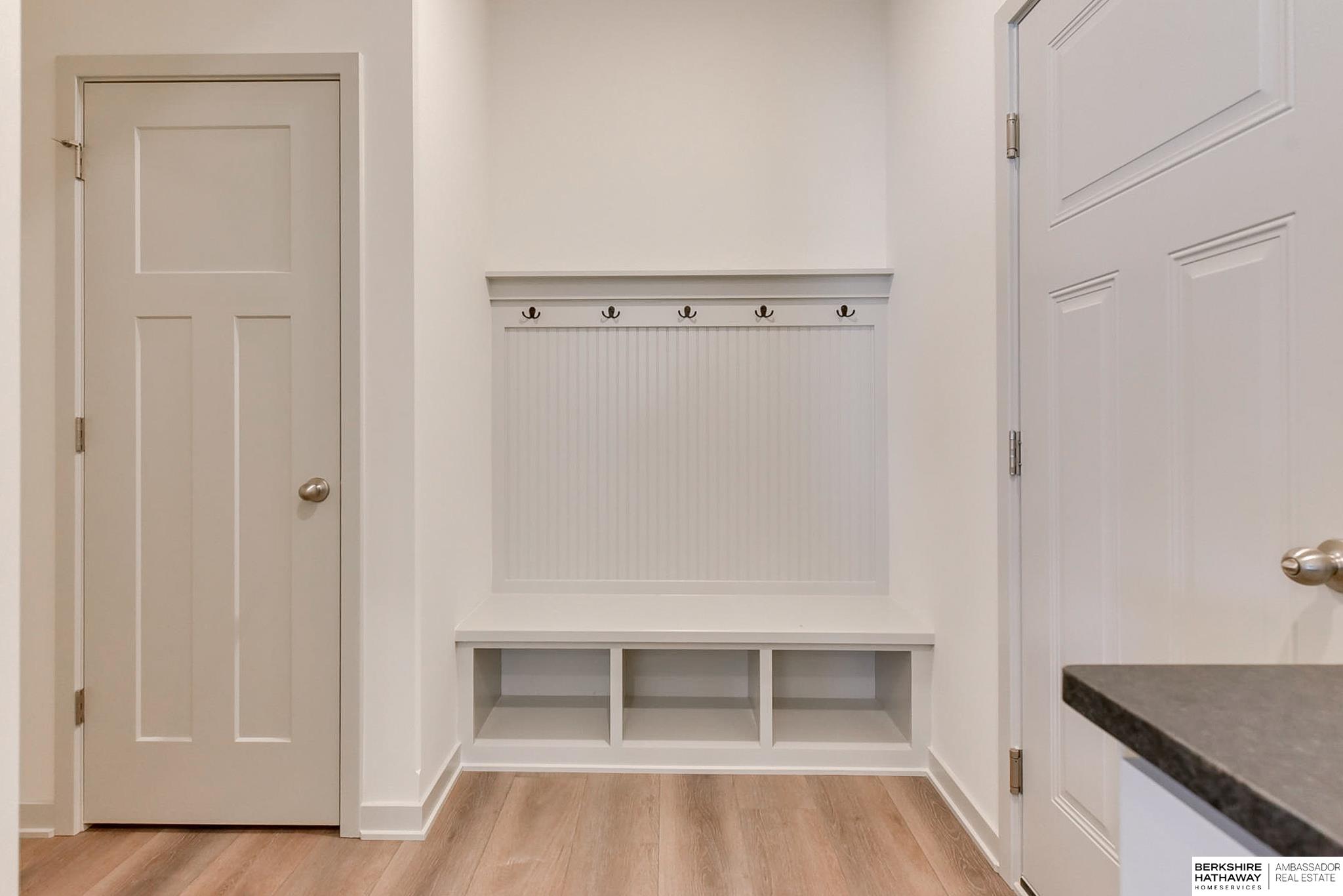 Papillion, Nebraska 68046, United States, 4 Bedrooms Bedrooms, ,4 BathroomsBathrooms,Residential,Active,36364