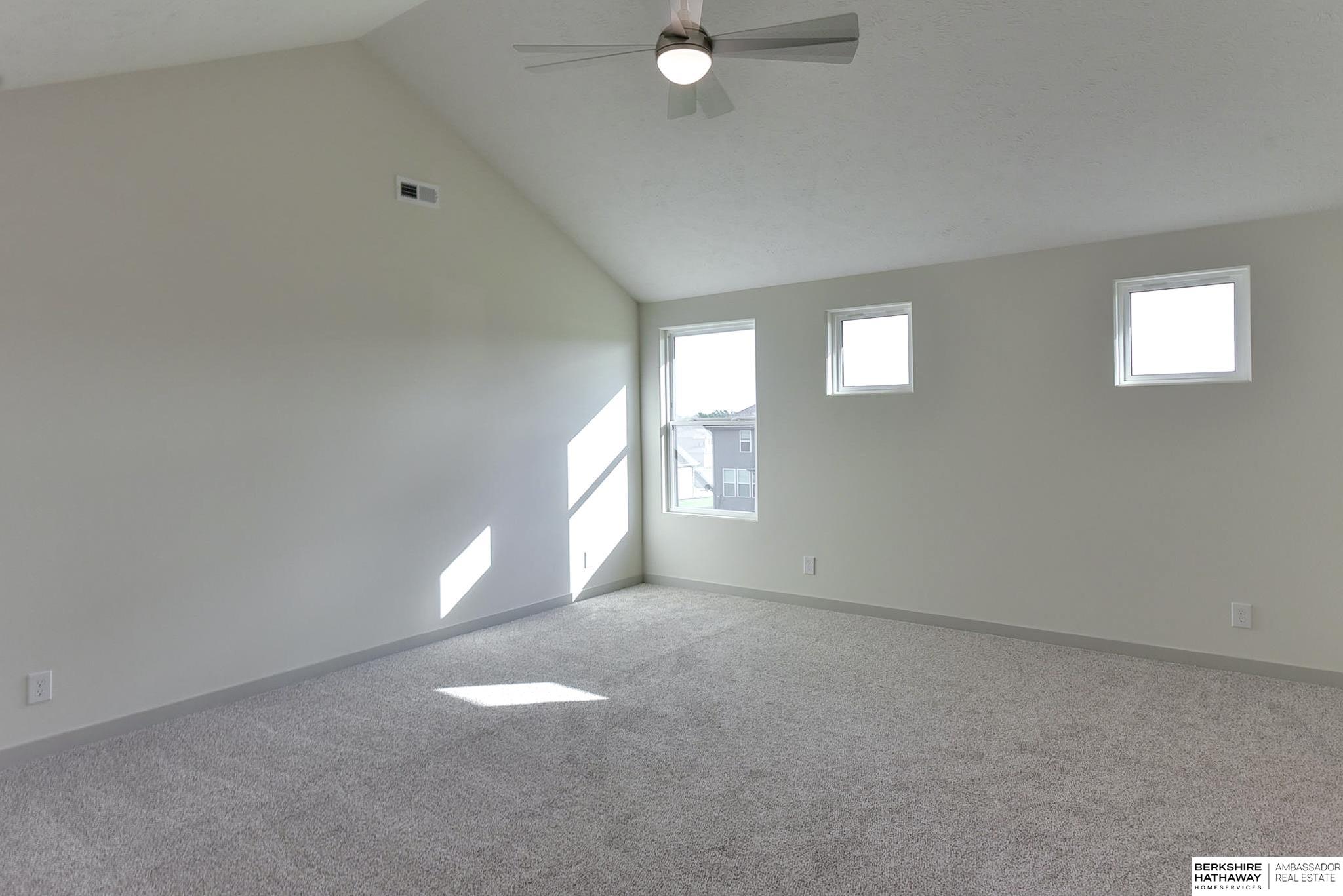 Papillion, Nebraska 68046, United States, 4 Bedrooms Bedrooms, ,4 BathroomsBathrooms,Residential,Active,36364