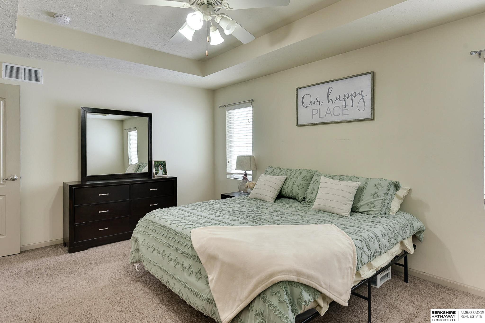 Bellevue, Nebraska 68123, United States, 4 Bedrooms Bedrooms, ,4 BathroomsBathrooms,Residential,Pending,2396