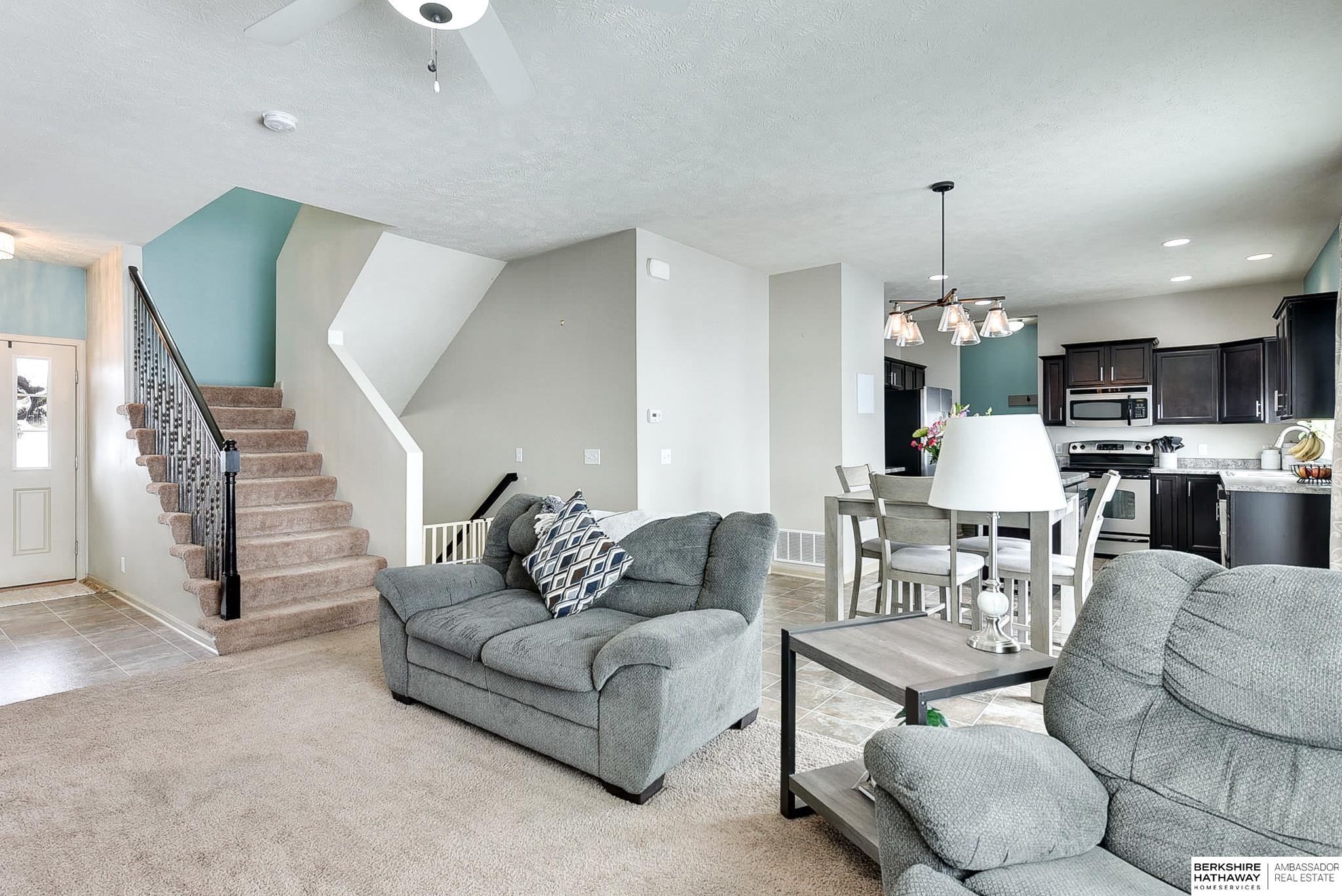 Bellevue, Nebraska 68123, United States, 4 Bedrooms Bedrooms, ,4 BathroomsBathrooms,Residential,Pending,2396