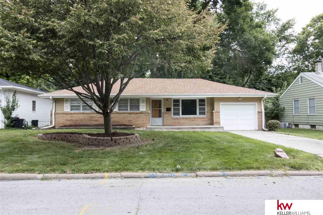 Photo 1 of 28 — 3522 N 56 Street, Omaha, NE 68104
