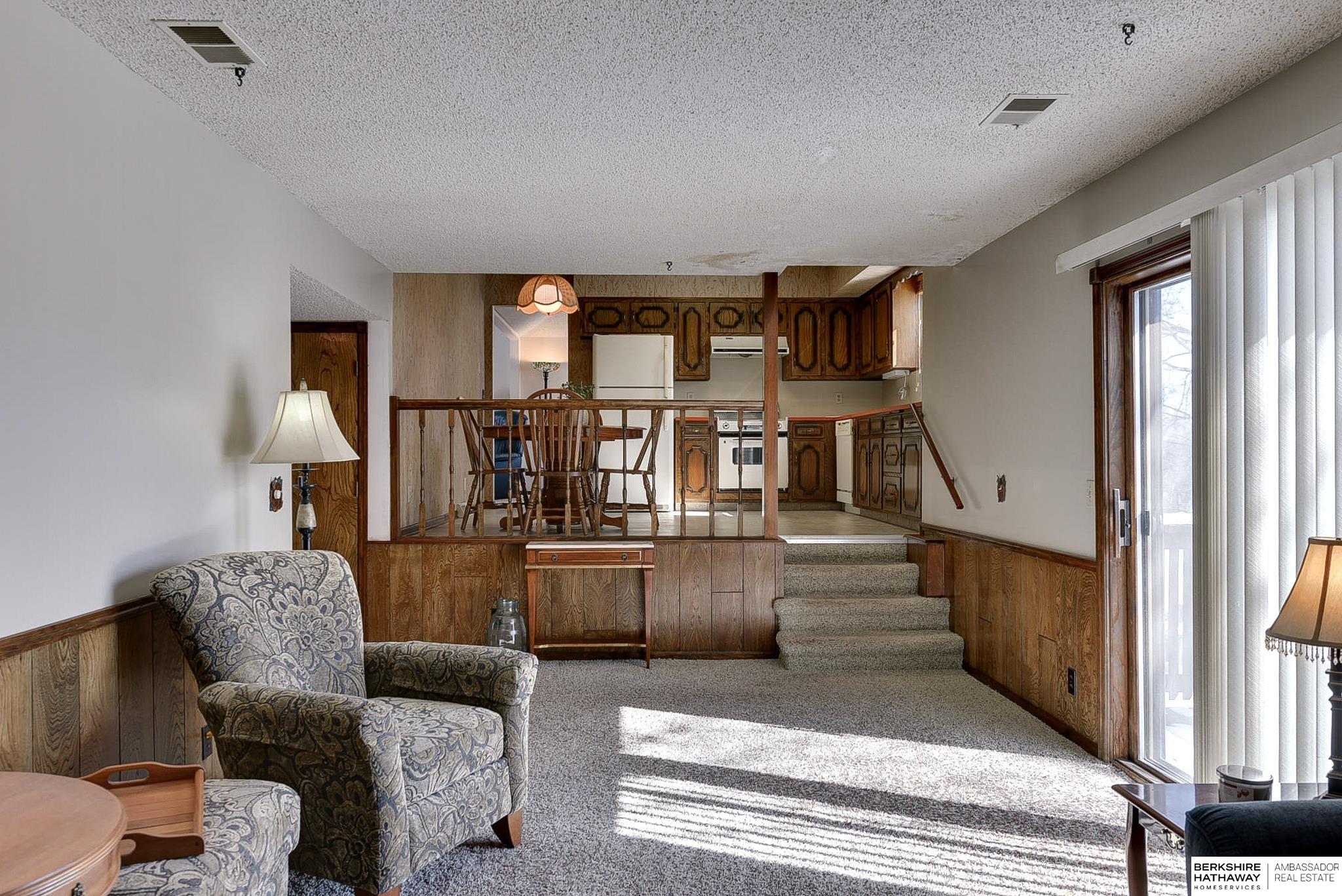 Omaha, Nebraska 68130, United States, 3 Bedrooms Bedrooms, ,3 BathroomsBathrooms,Residential,Active,686