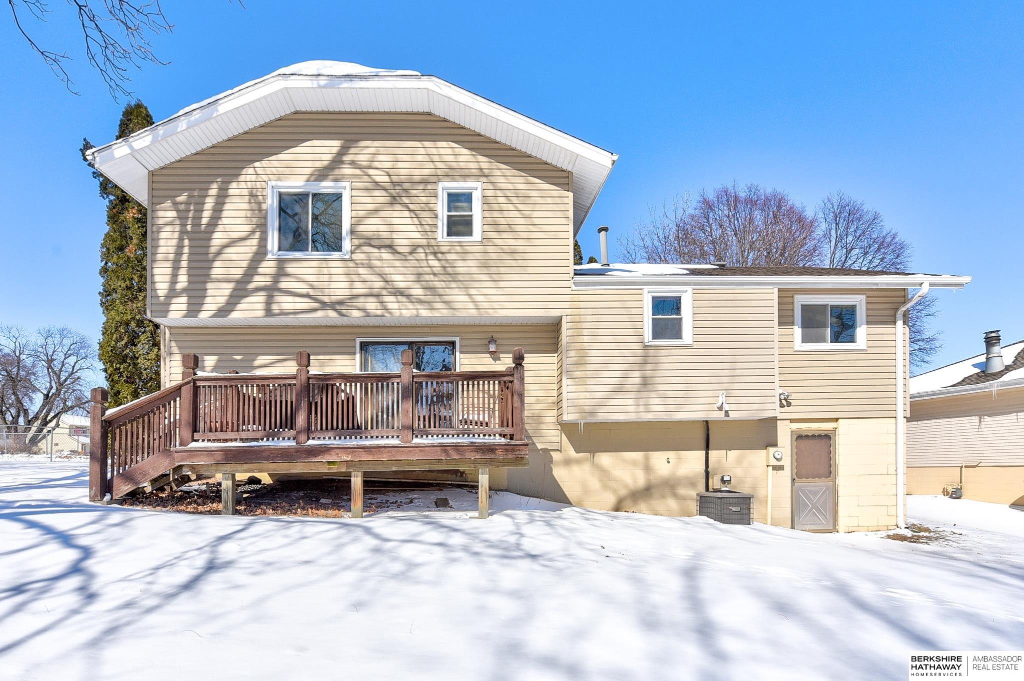 Omaha, Nebraska 68130, United States, 3 Bedrooms Bedrooms, ,3 BathroomsBathrooms,Residential,Active,686