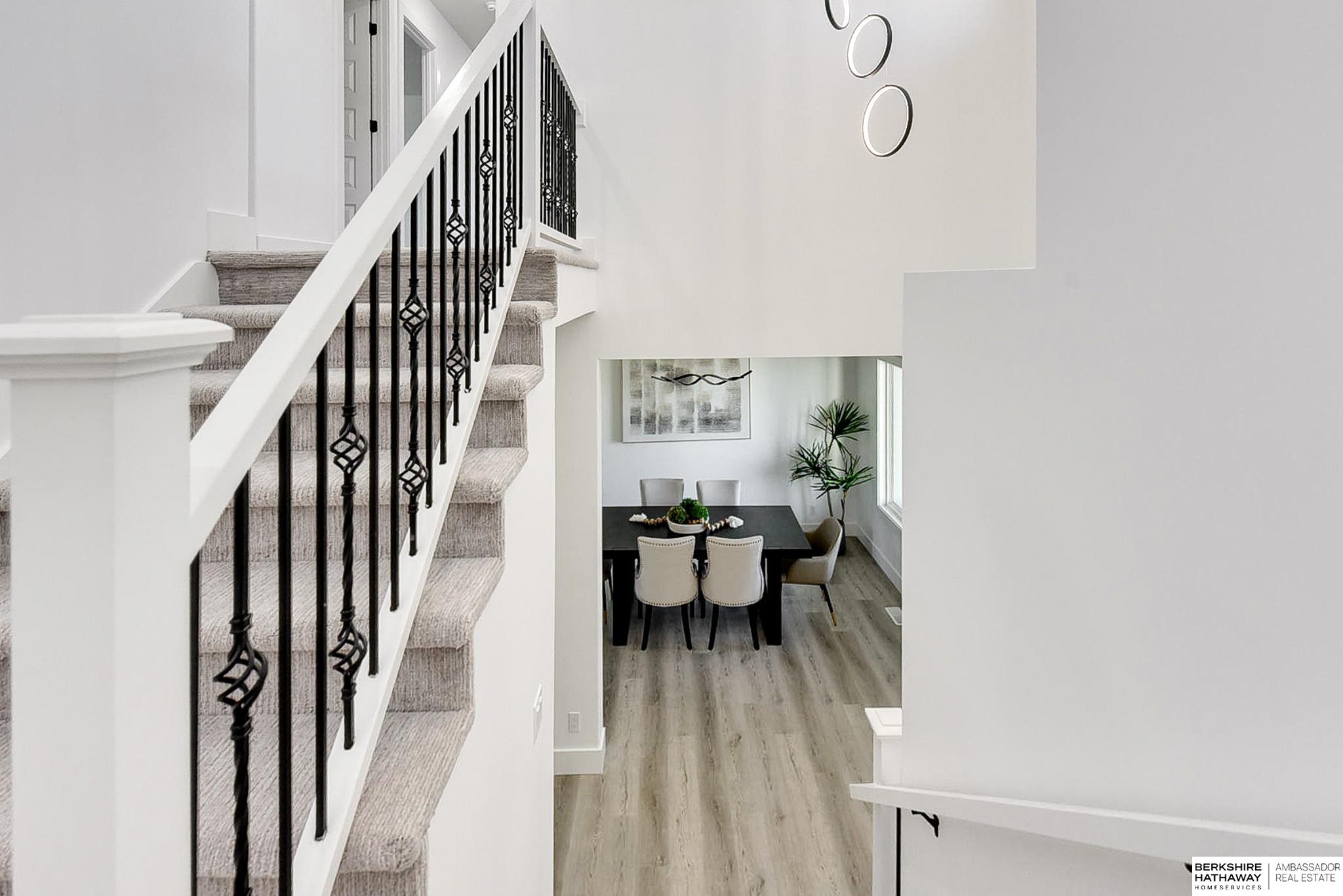 Gretna, Nebraska 68028, United States, 5 Bedrooms Bedrooms, ,4 BathroomsBathrooms,Residential,Pending,28126