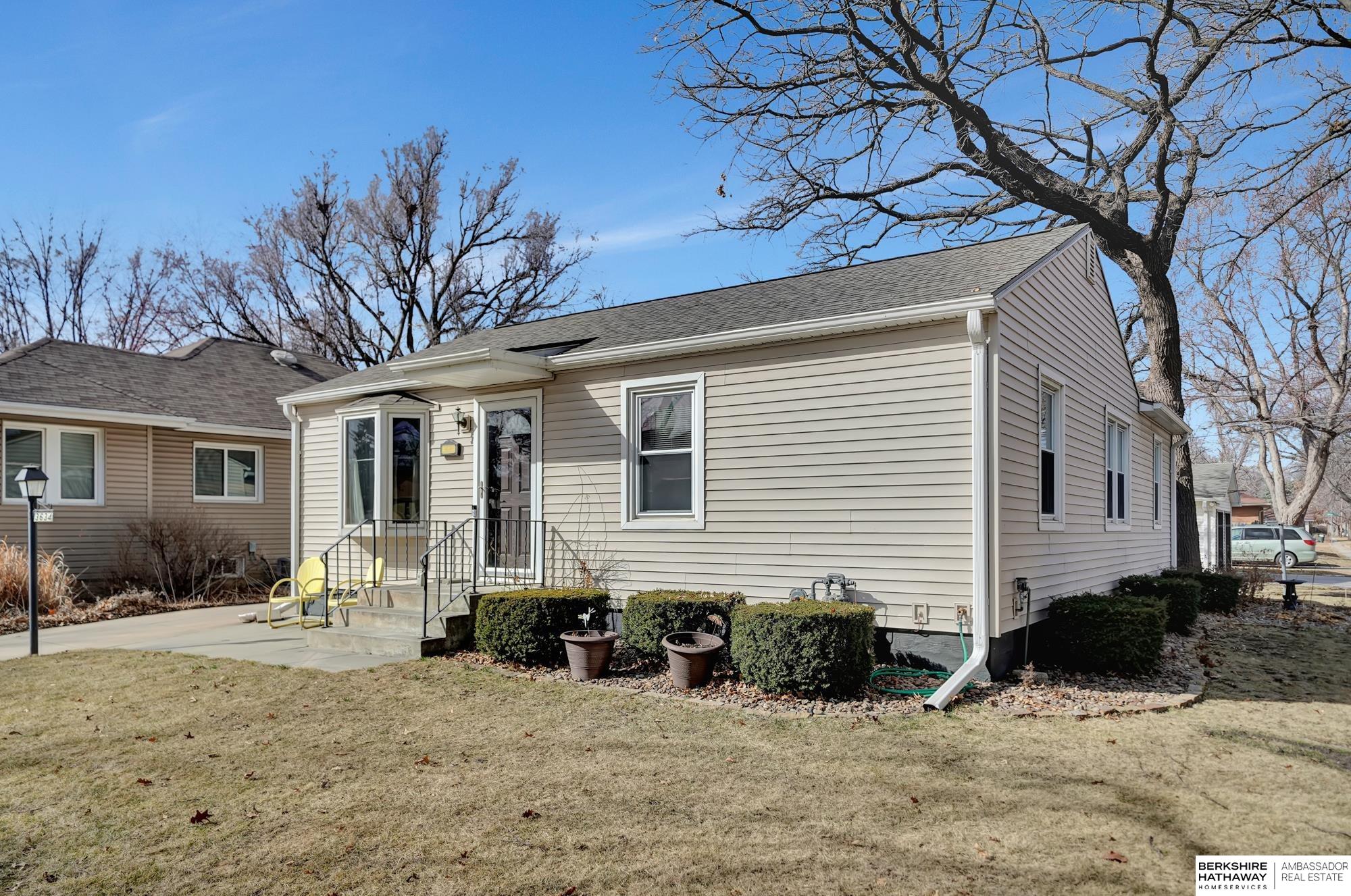 Lincoln, Nebraska 68506, United States, 3 Bedrooms Bedrooms, ,1 BathroomBathrooms,Residential,Active,88278