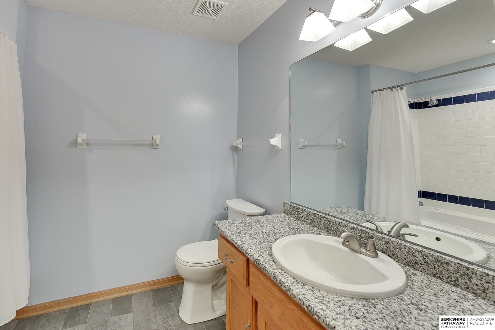 Omaha, Nebraska 68135, United States, 3 Bedrooms Bedrooms, ,3 BathroomsBathrooms,Residential,Active,116504