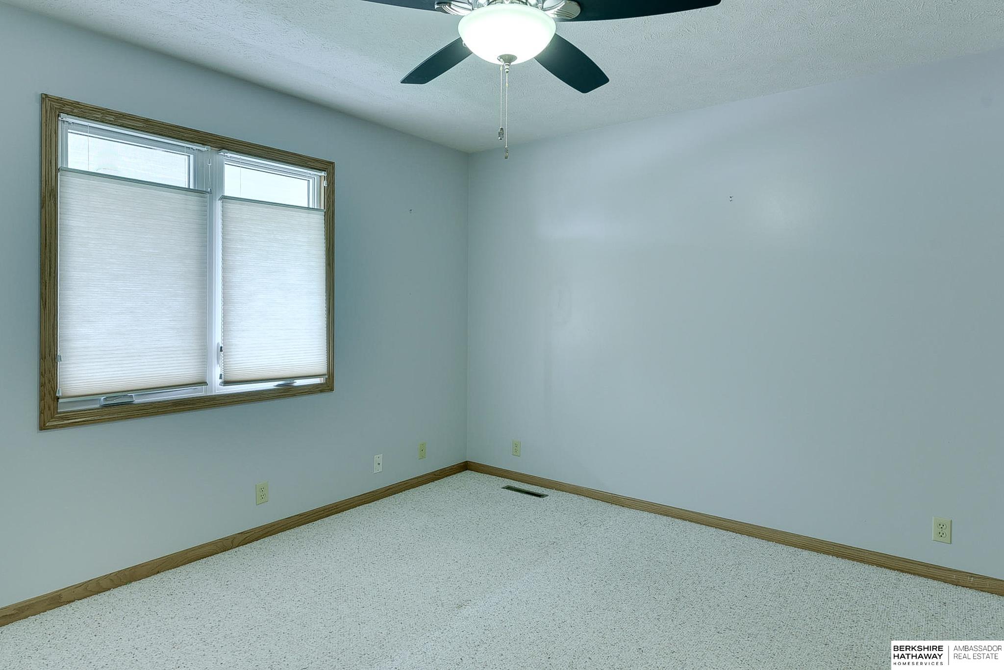 Omaha, Nebraska 68135, United States, 3 Bedrooms Bedrooms, ,3 BathroomsBathrooms,Residential,Active,116504